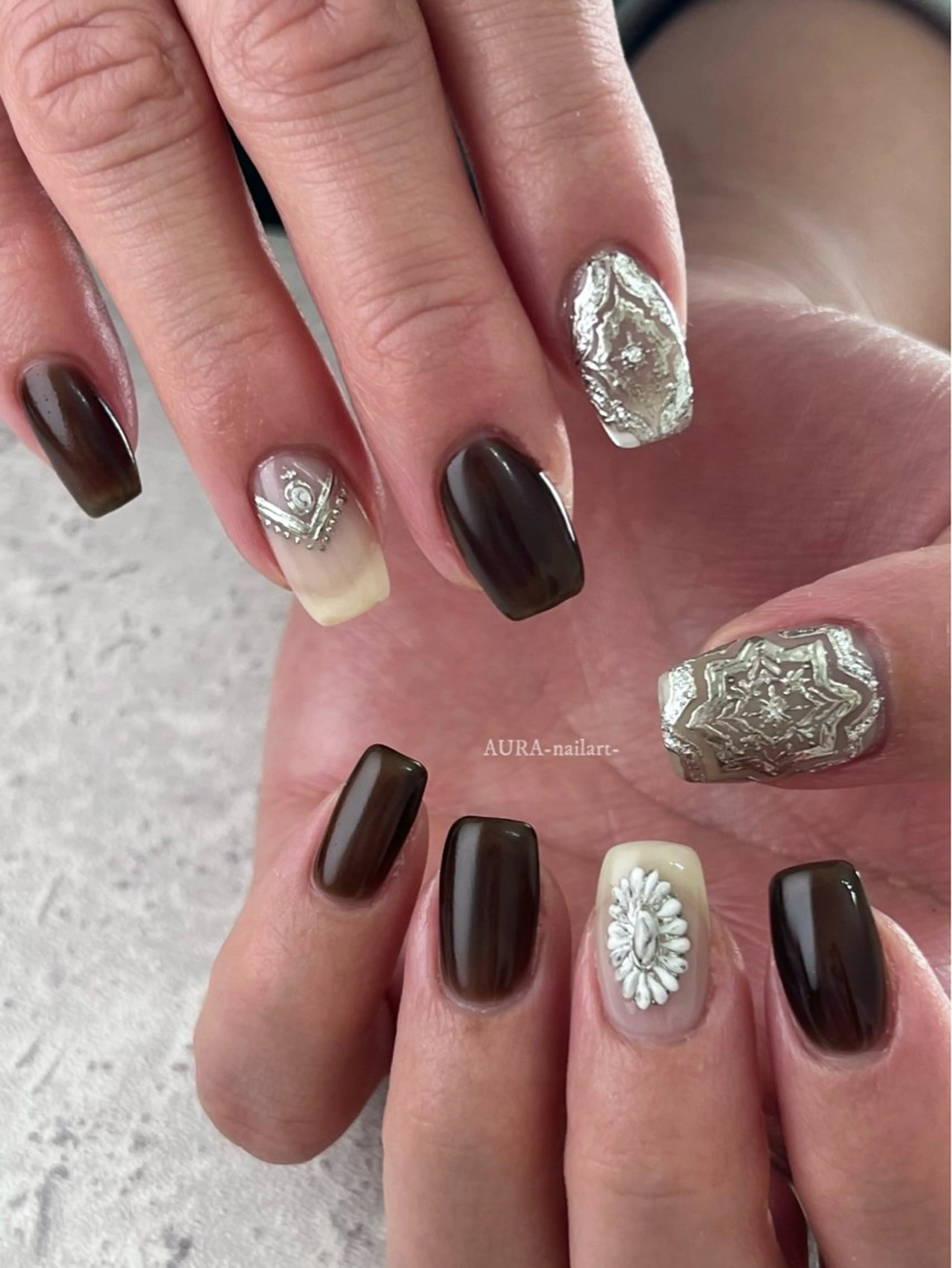 ネイル ハンドネイル フットネイル AURA nailartのネイルデザイン