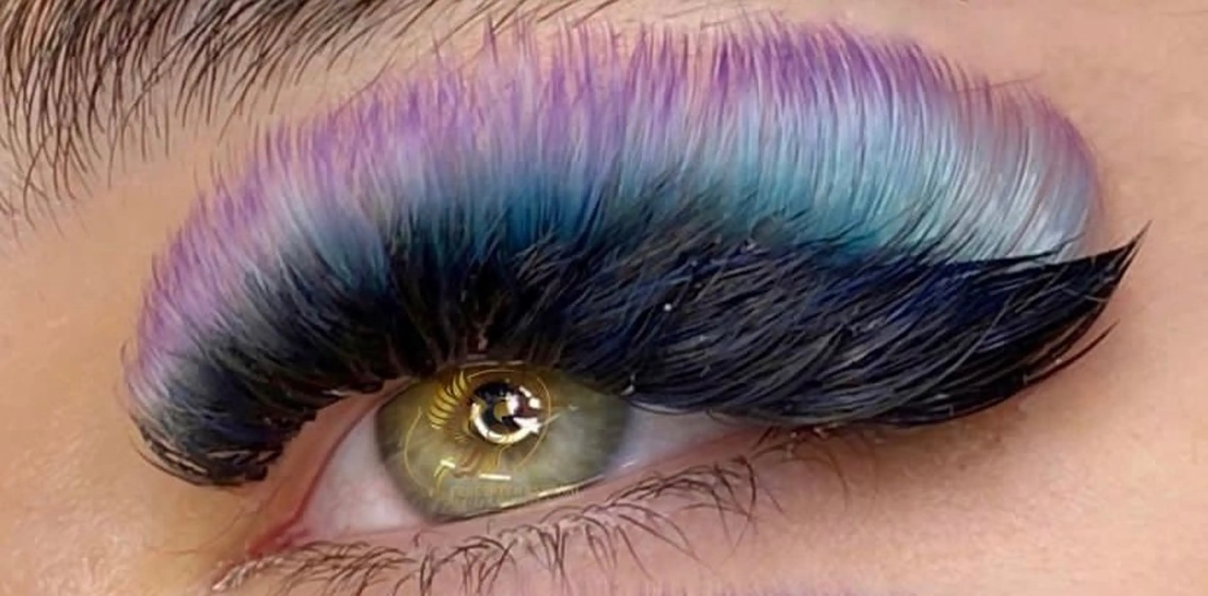 マツエク・マツパ Crazy  Beauty渋谷道玄坂店所属・CRAZY BEAUTYのマツエク・マツパデザイン