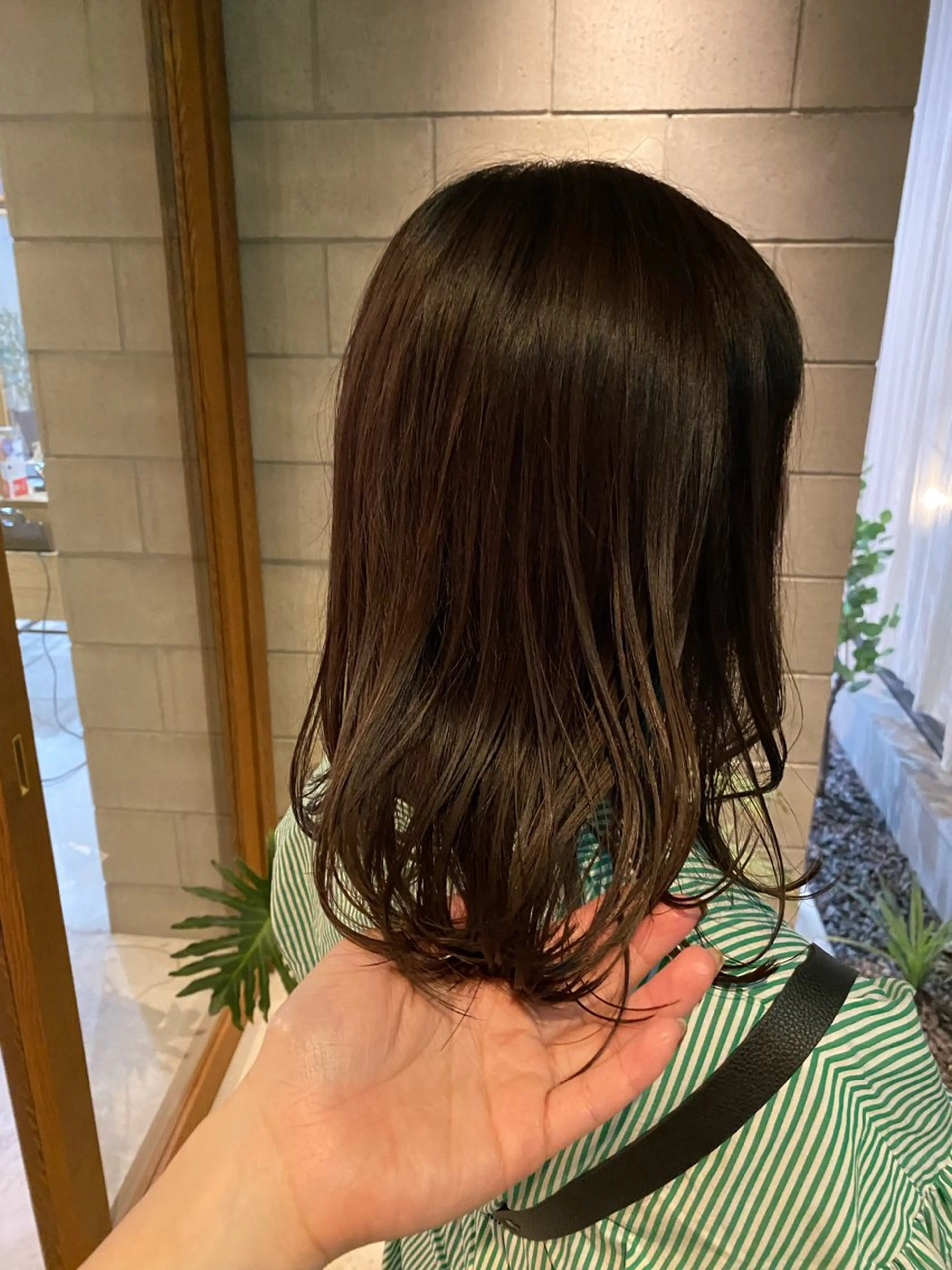 ロング カット ヘアカラー トリートメント 艶髪・透明感カラー・ 韓国ヘア・Yuriのヘアスタイル