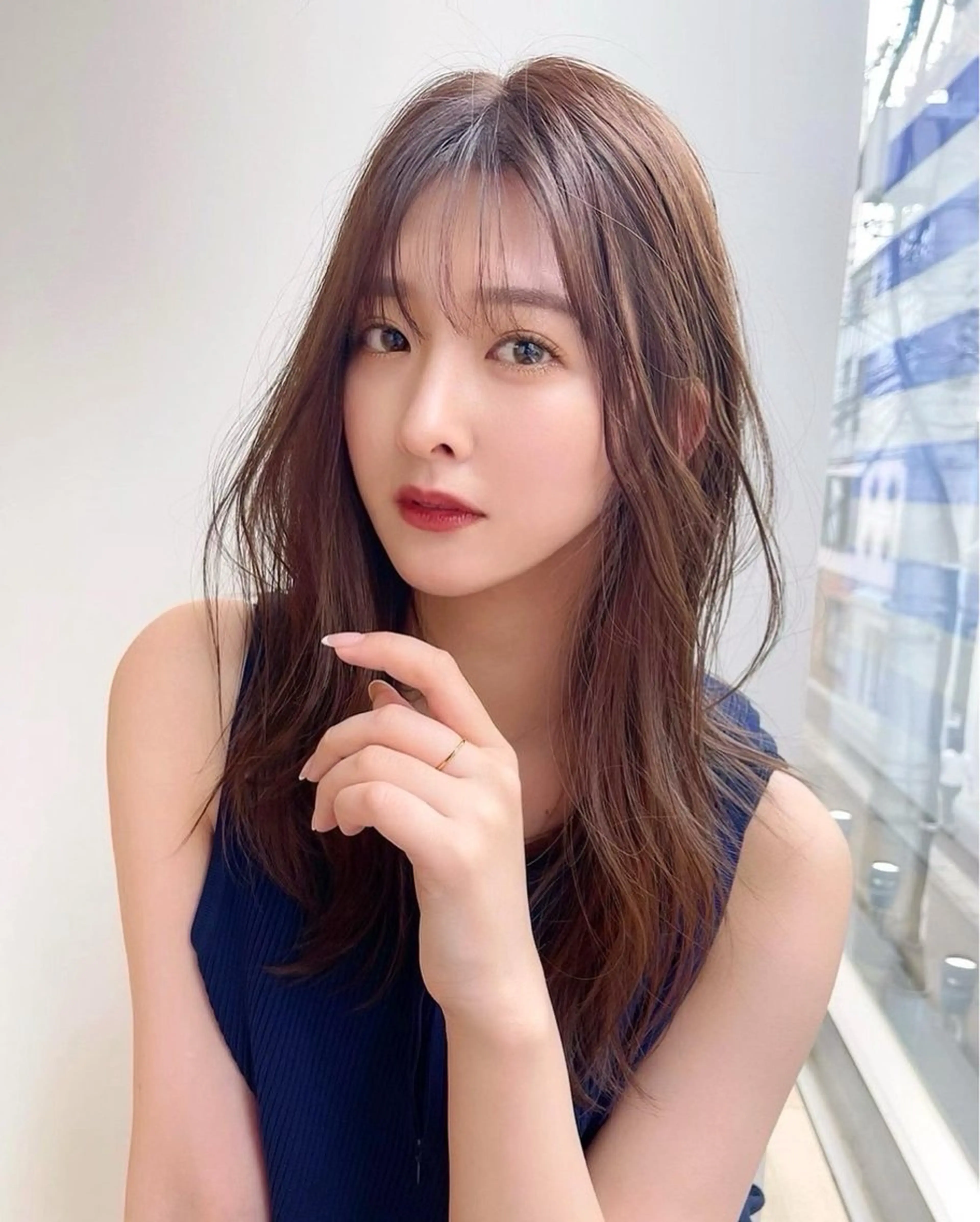 セミロング カラー レイヤーカット カット トリートメント AiM 大名のヘアスタイル