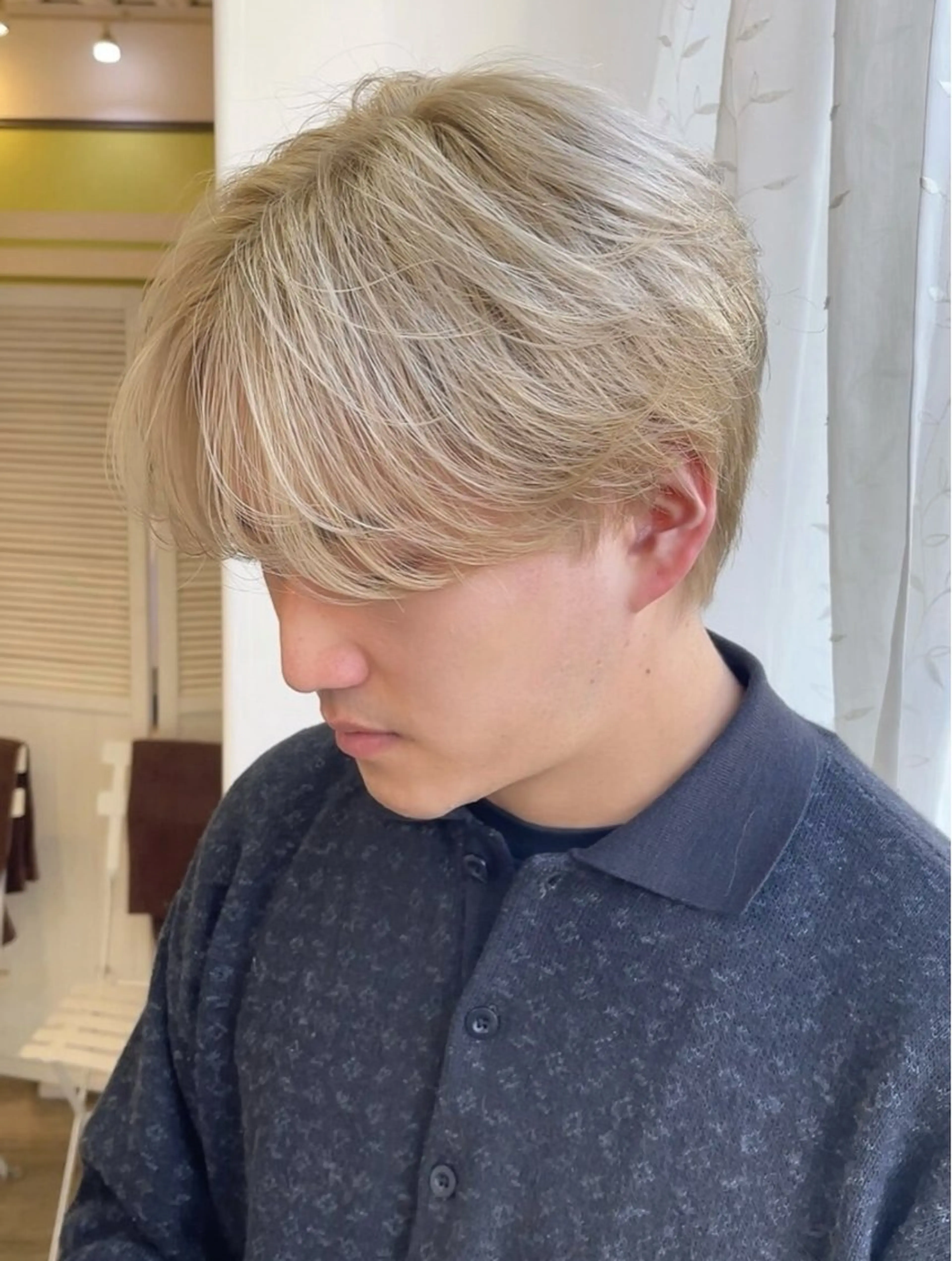 カラー メンズ センターパート ベージュカラー ミルクティーベージュ カット ヘアカラー トリートメント ヘッドスパ ヘアセット 大人可愛い透明感🌟 小顔・韓国髪🌟野中のヘアスタイル