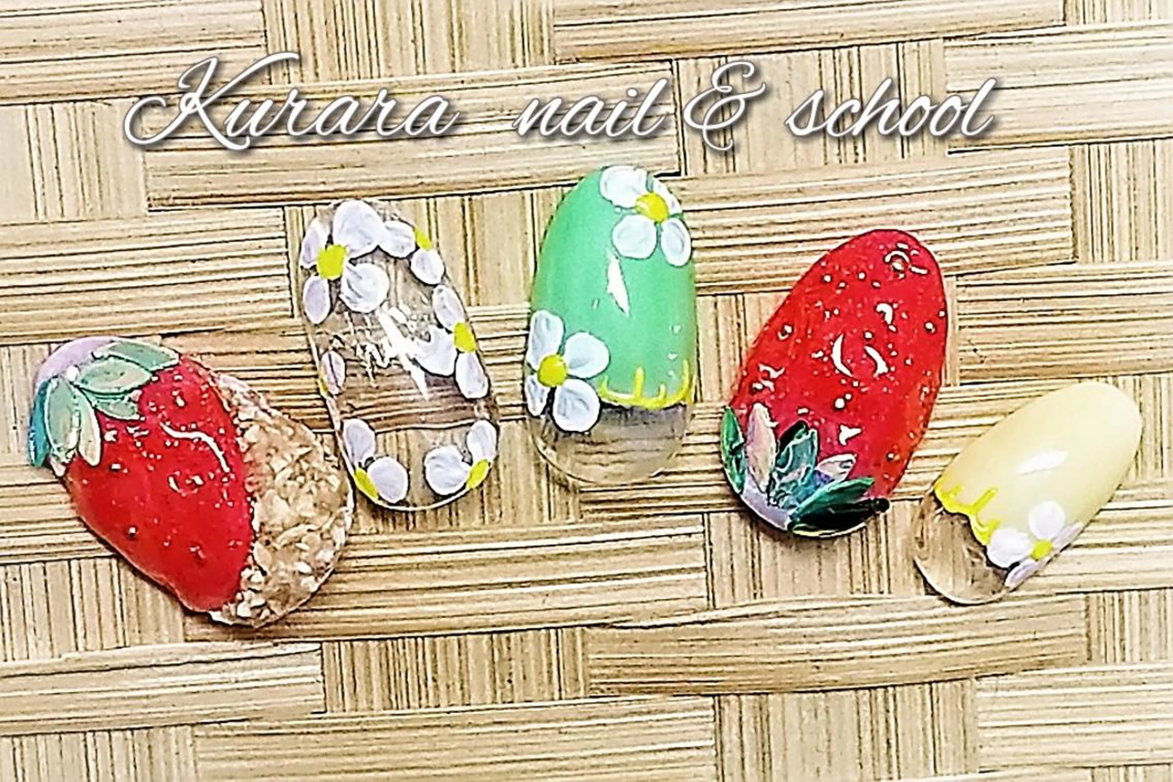 ネイル Kurara Sawadaのネイルデザイン