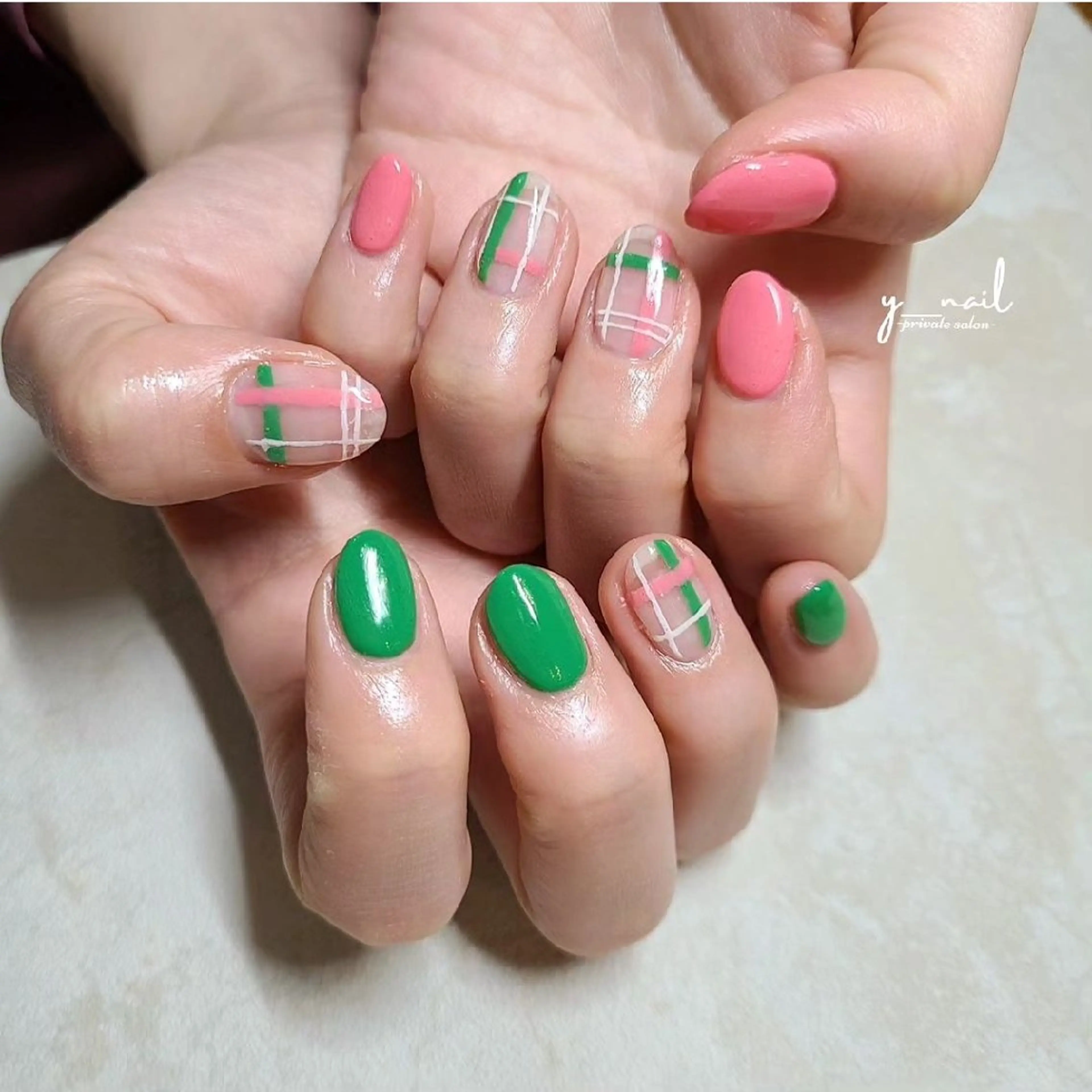 ネイル y ___nailのネイルデザイン
