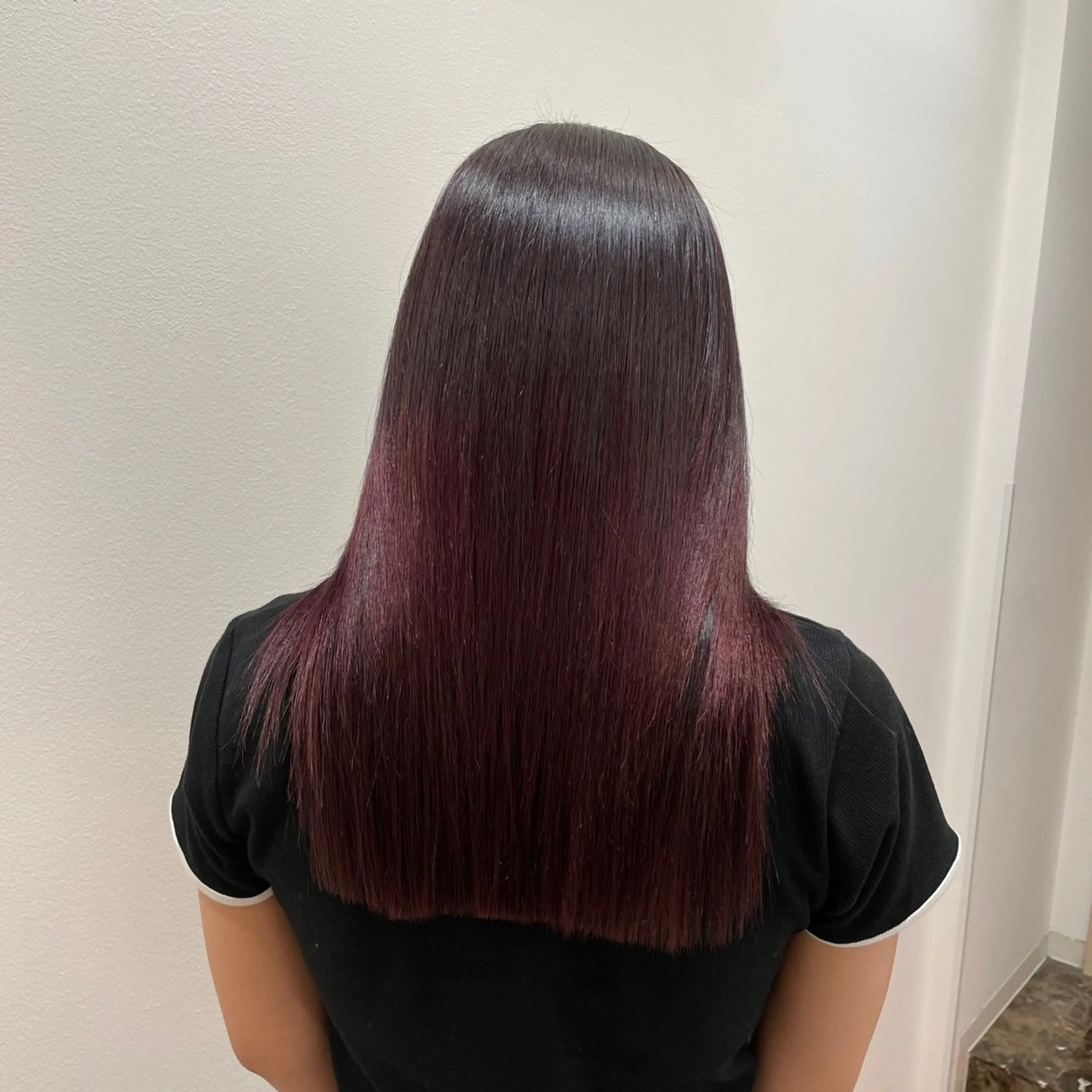 ロング カラー ✩𝐴𝑠ℎ 中目黒 浦野 遥✩*。のヘアスタイル