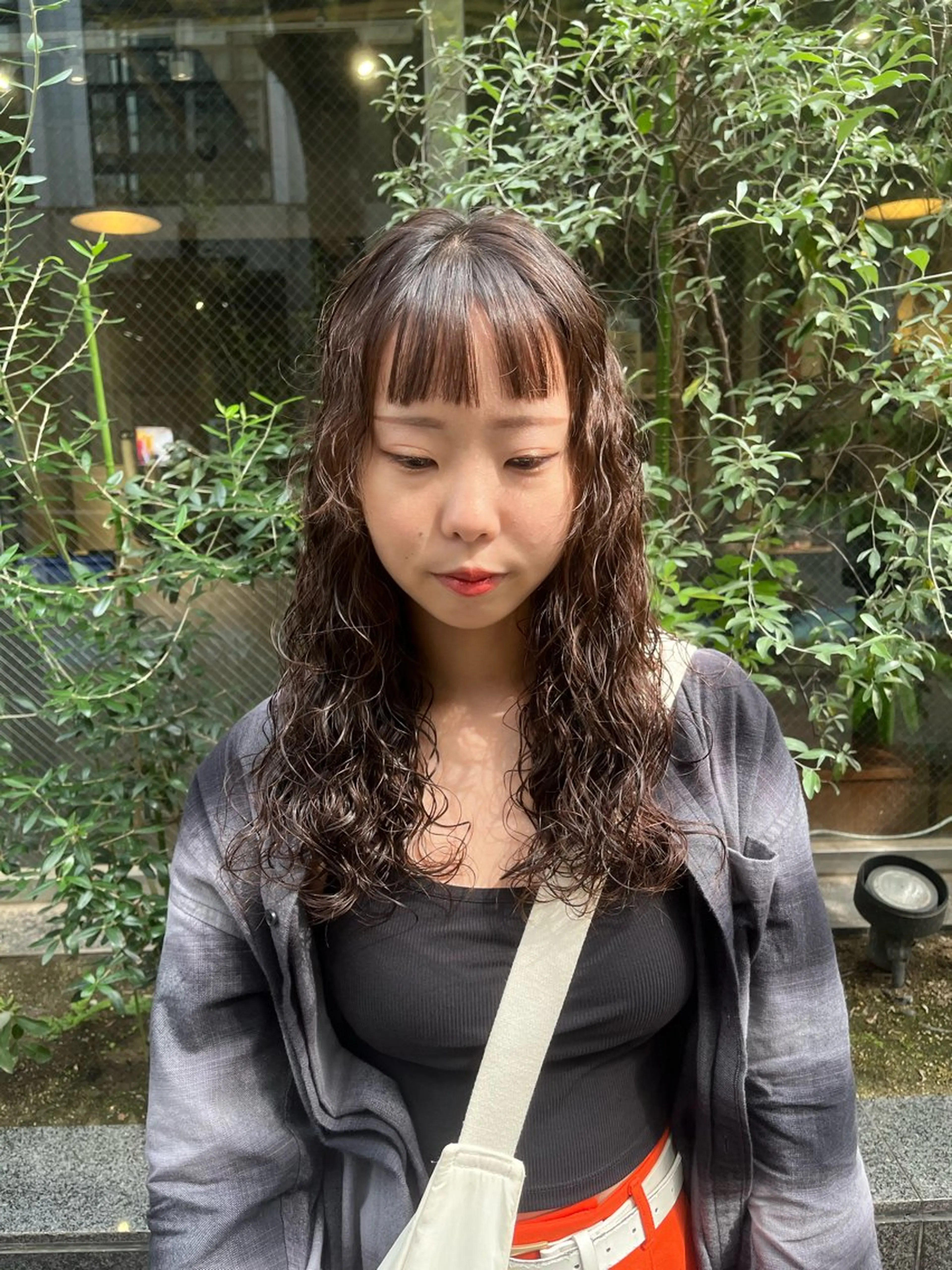 セミロング パーマ セミロングパーマ えんぐちとも／透明感 カラー／博多ボブのヘアスタイル