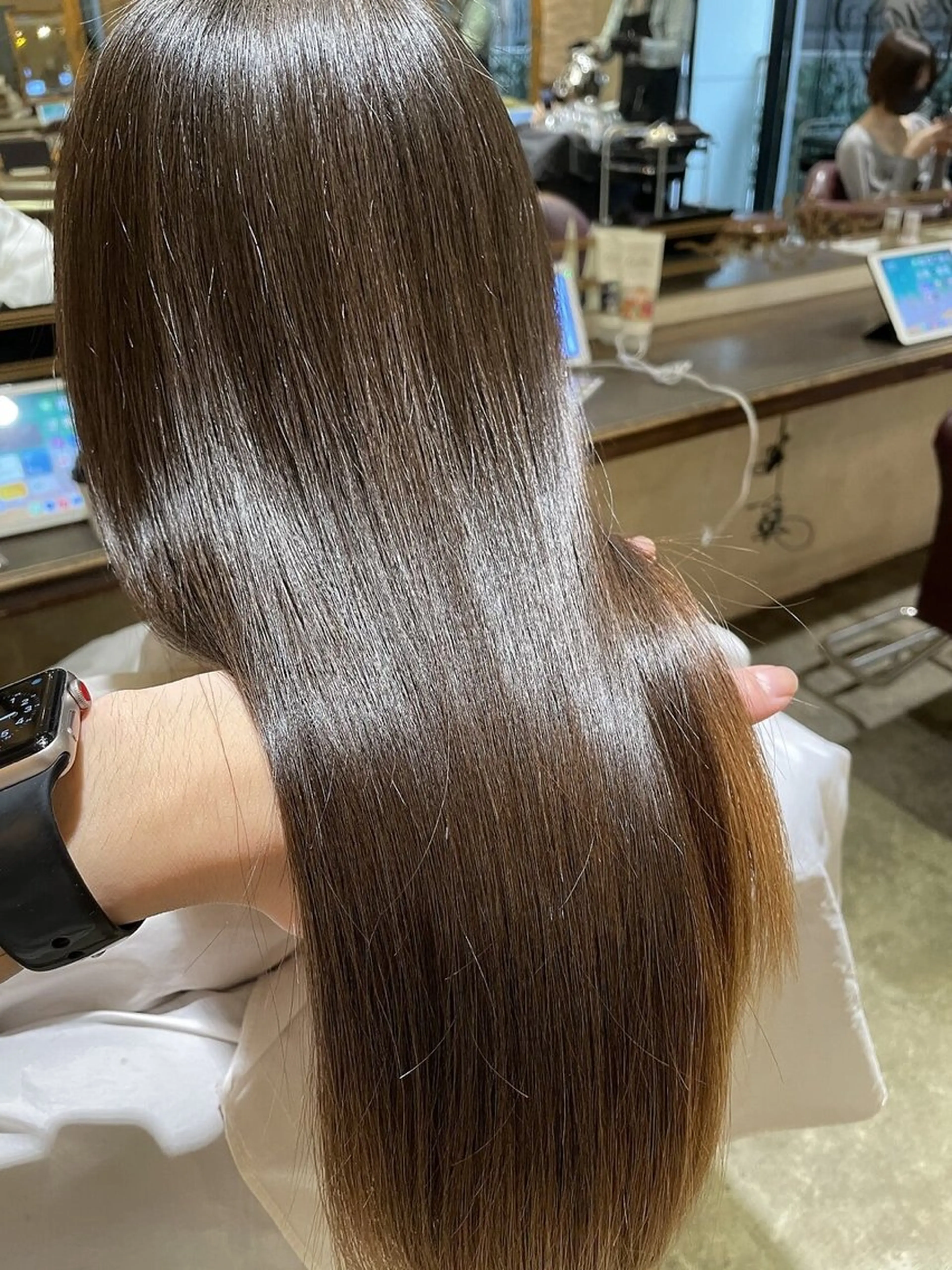 ロング トリートメント 【💎ツヤ髪💎】 ダメージレスカラー✨のヘアスタイル