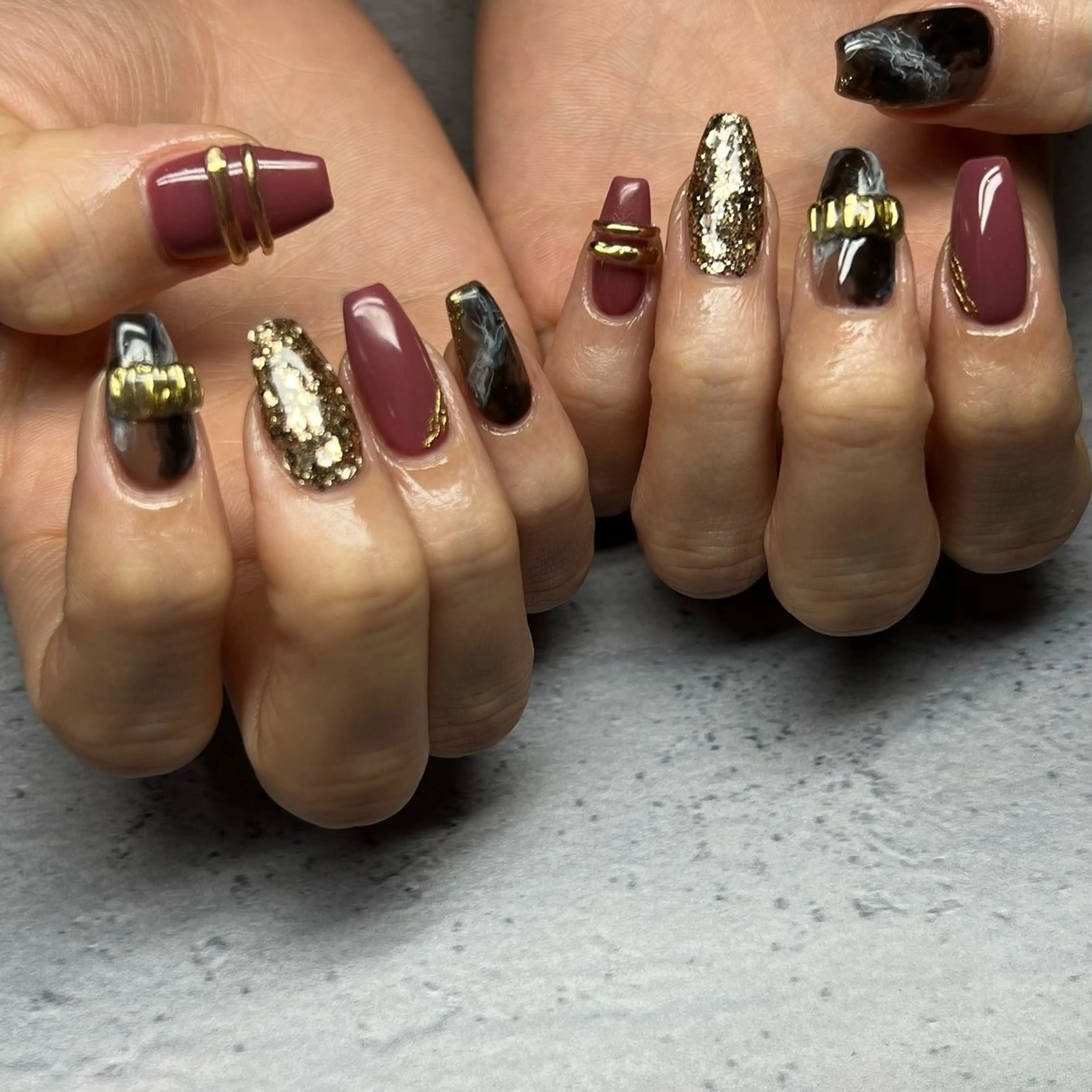 ネイル ニュアンスネイル ハンドネイル 𝐫𝐚𝐢 𝐧𝐚𝐢𝐥のネイルデザイン