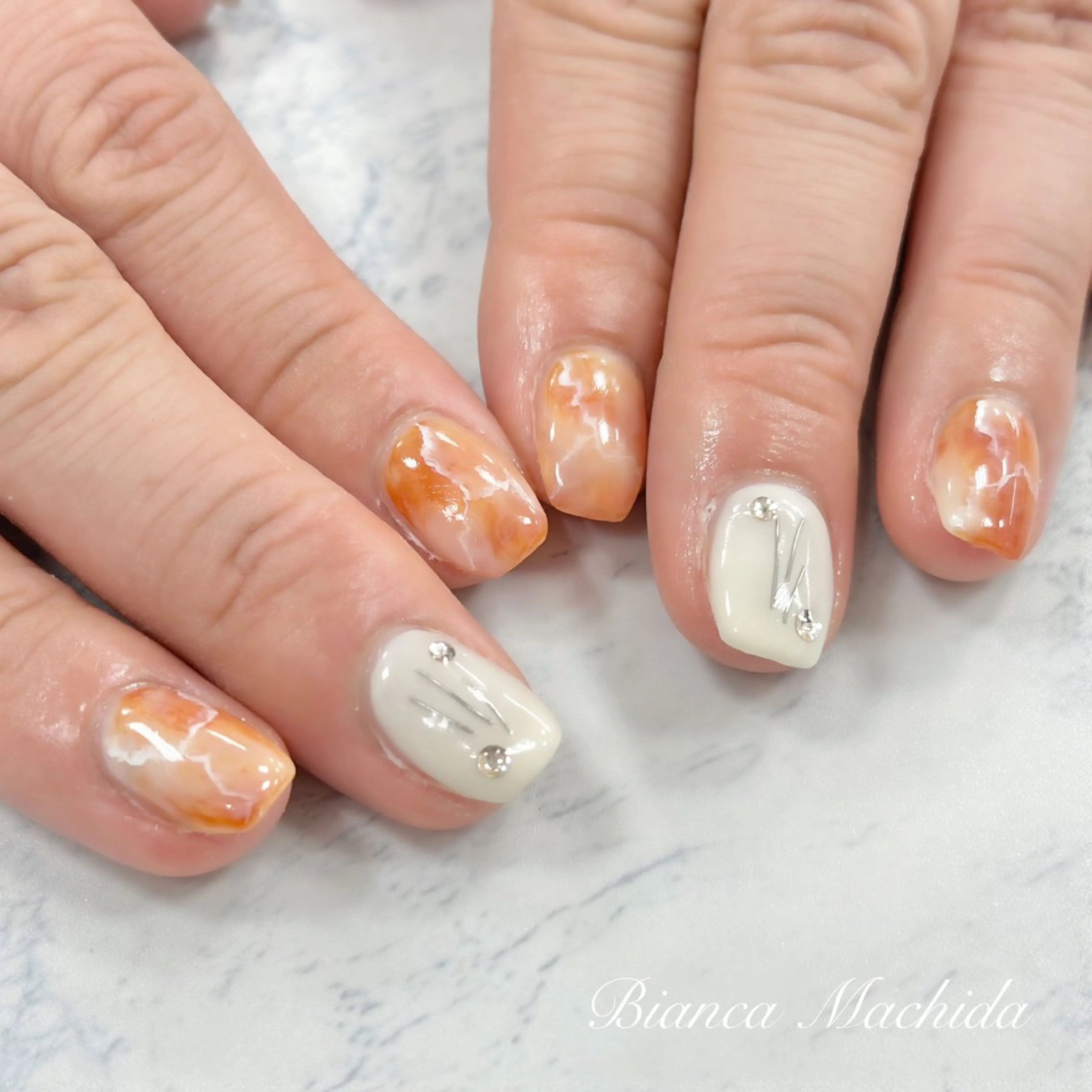 ネイル ハンドネイル Bianca👼🏻 OIKAWAのネイルデザイン