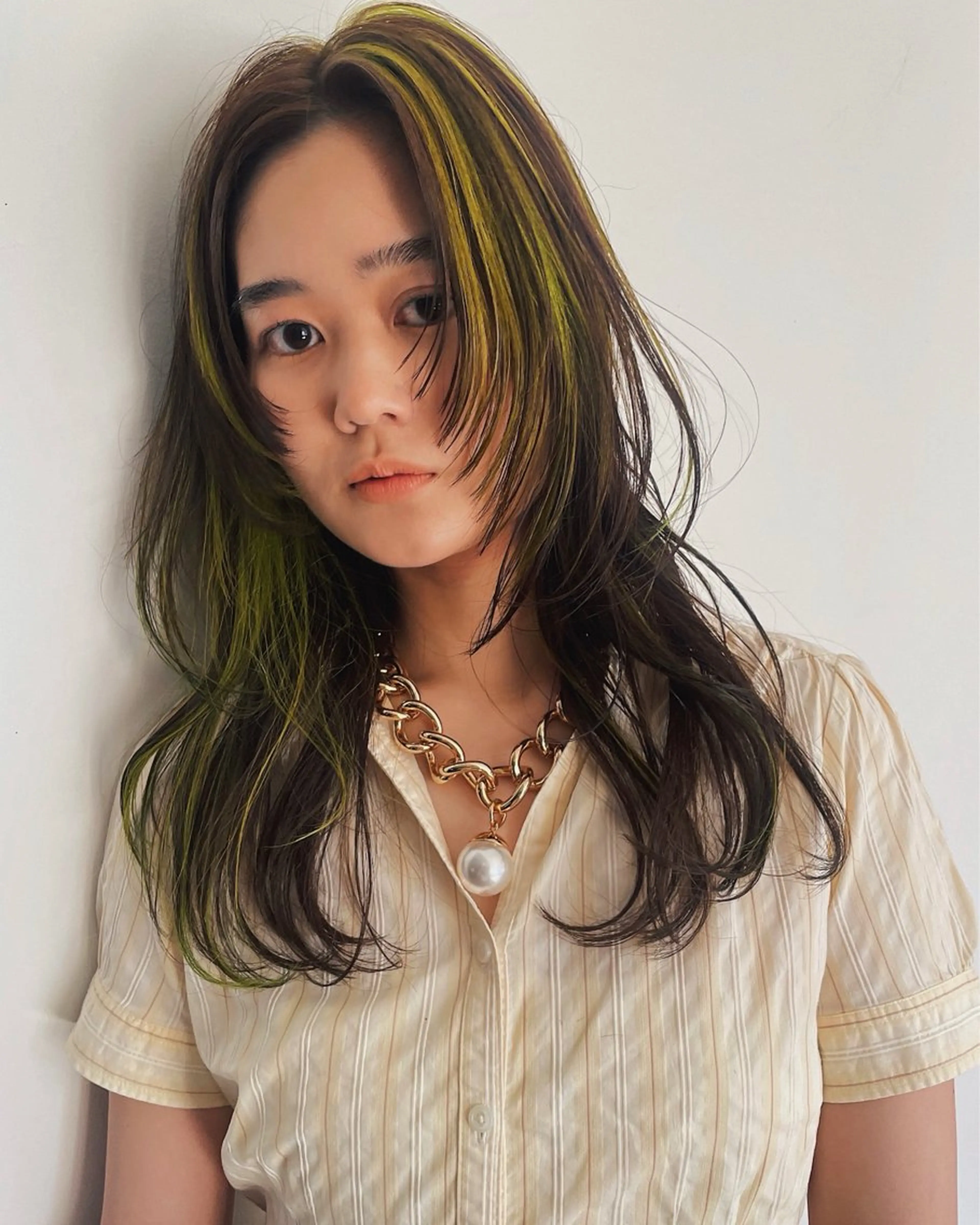 ロング ヘアカラー 前田 海耀のヘアスタイル