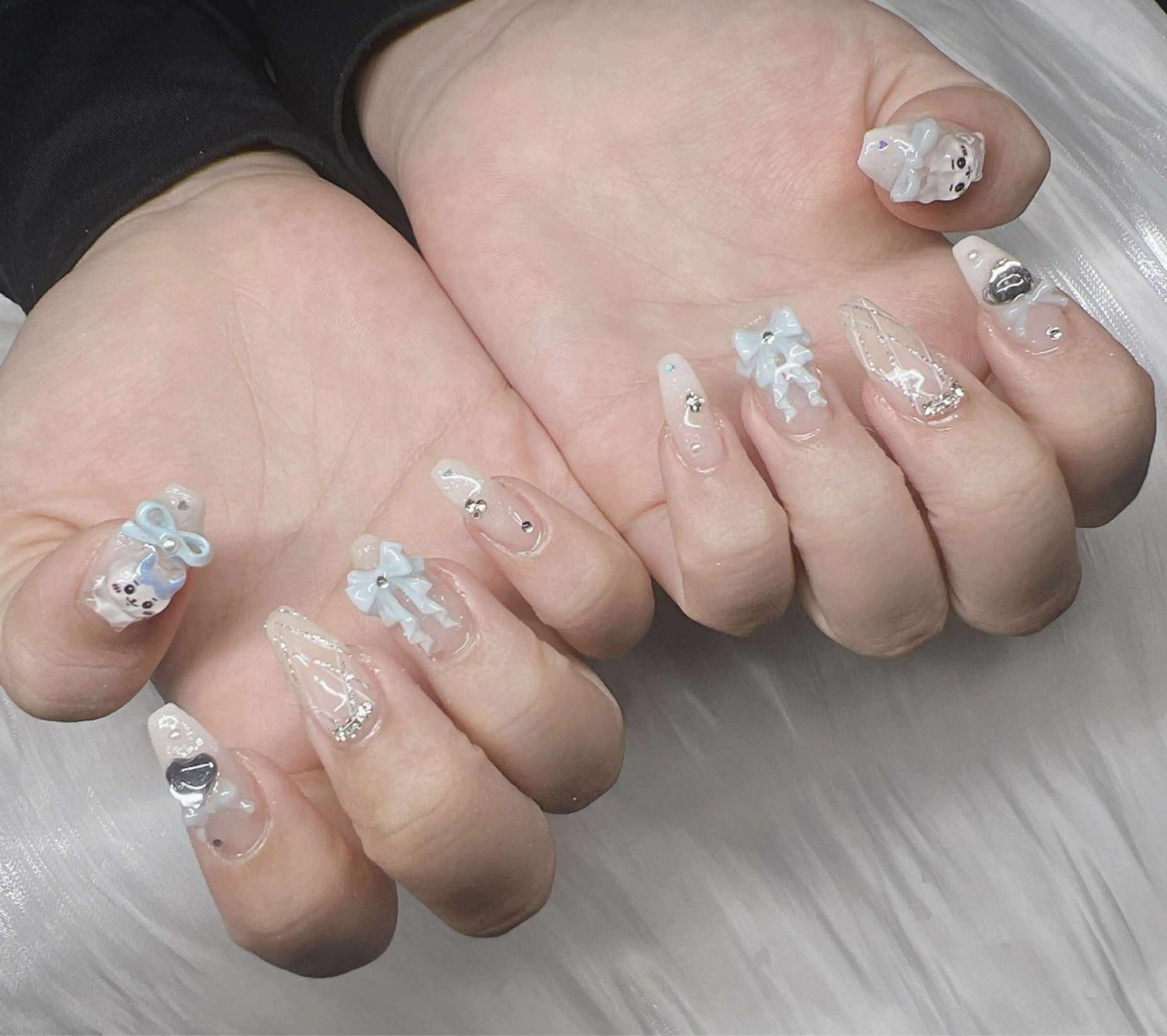 ネイル 長さ出し グラデーション 卒業式 キラキラネイル マグネットネイル ハンドネイル Lee Nailsのネイルデザイン