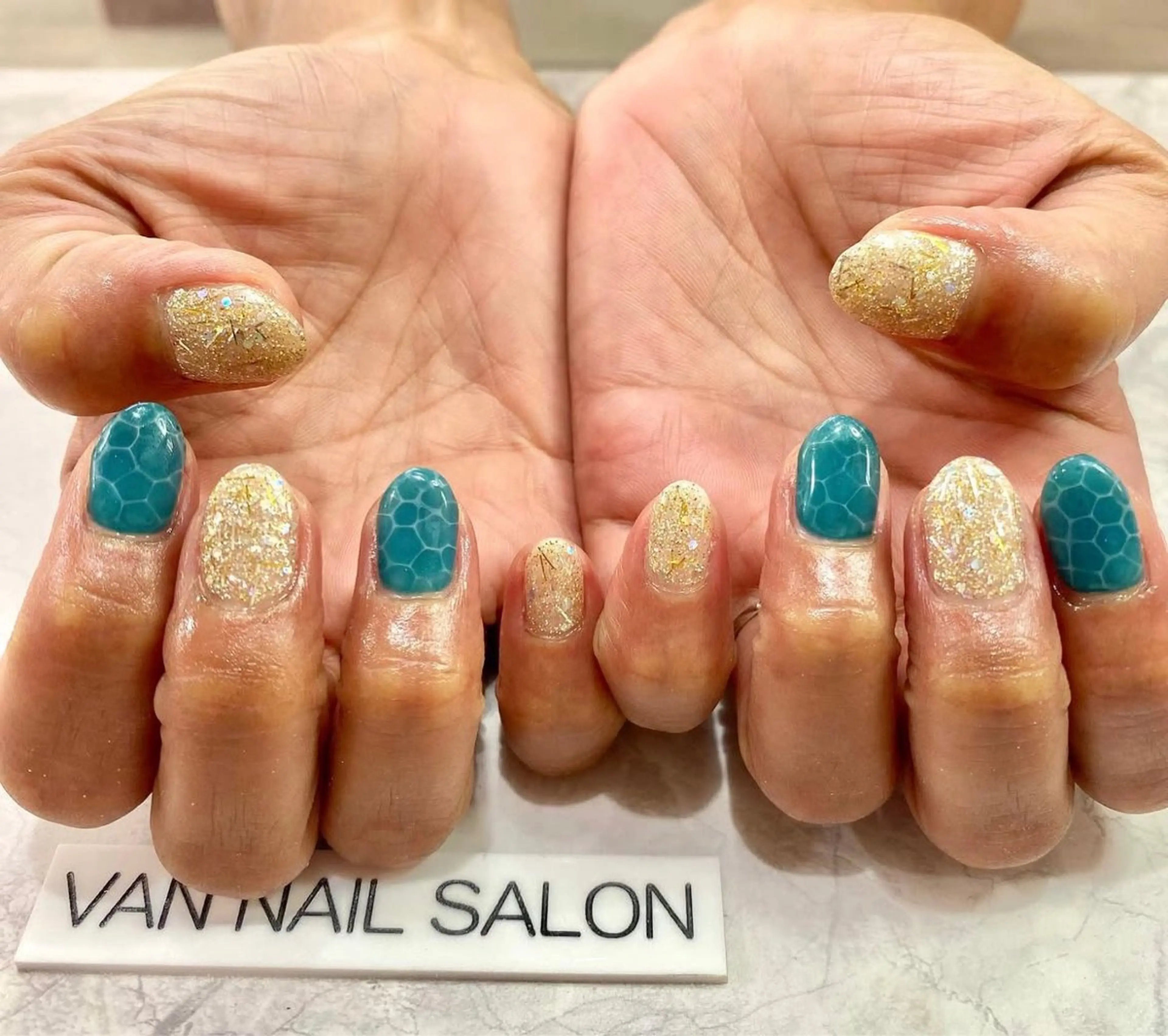 ネイル Van Nail 本厚木店所属・Van Nail Salonのネイルデザイン