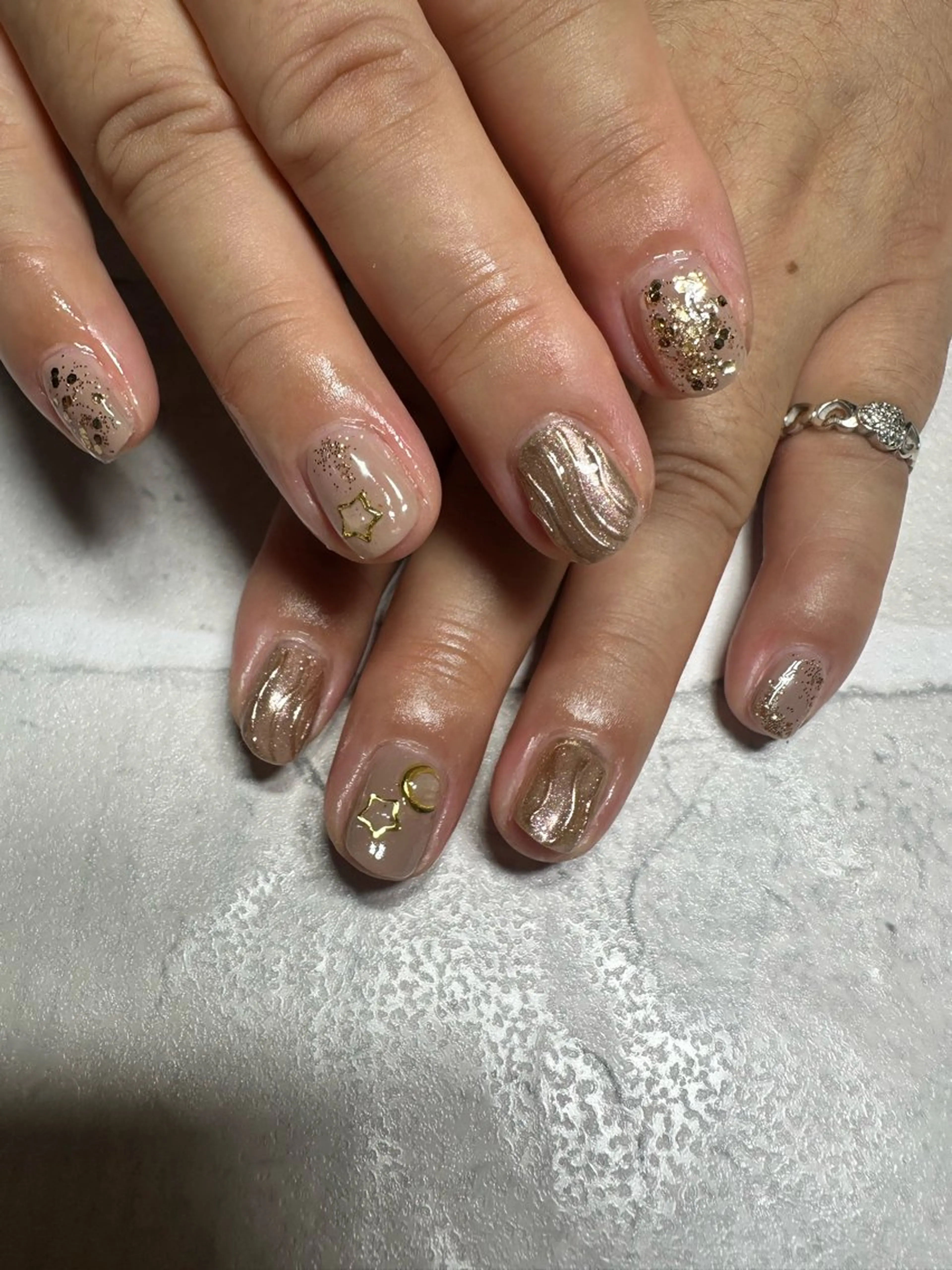 ネイル e.nail所属・🍎吉田 恵里🍎のネイルデザイン