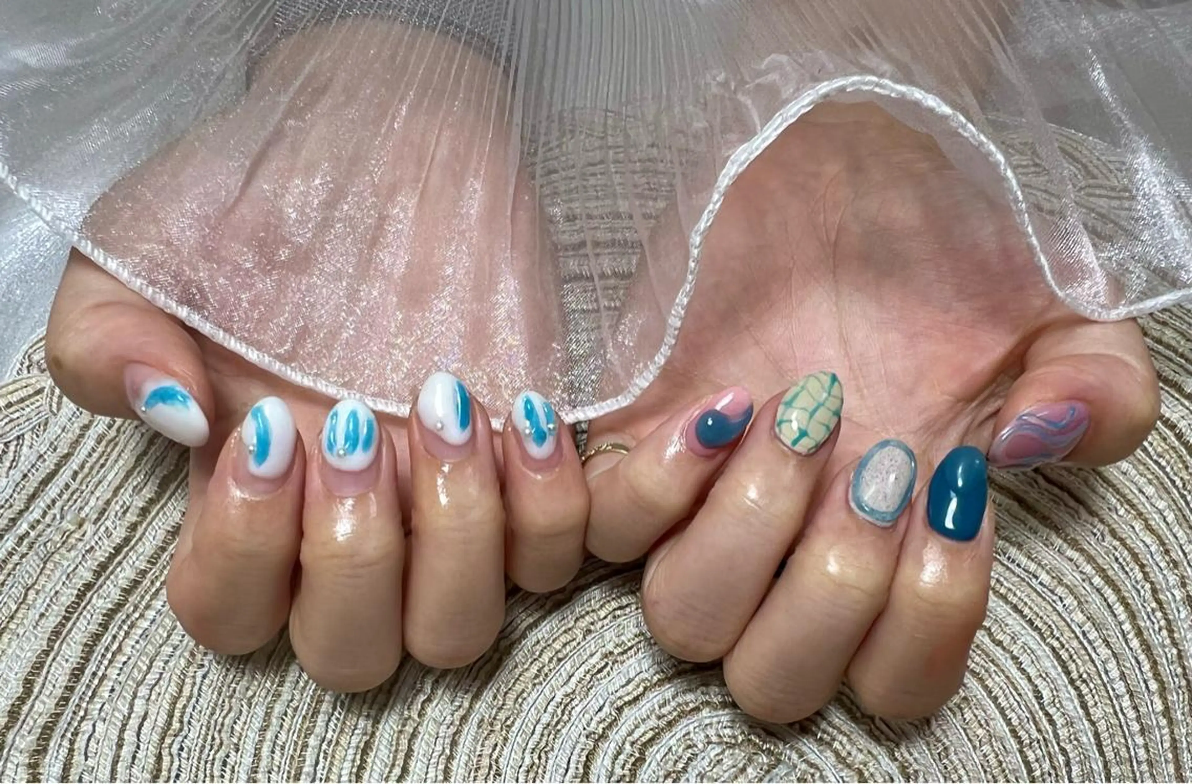 ネイル Una ☀️☀️のネイルデザイン