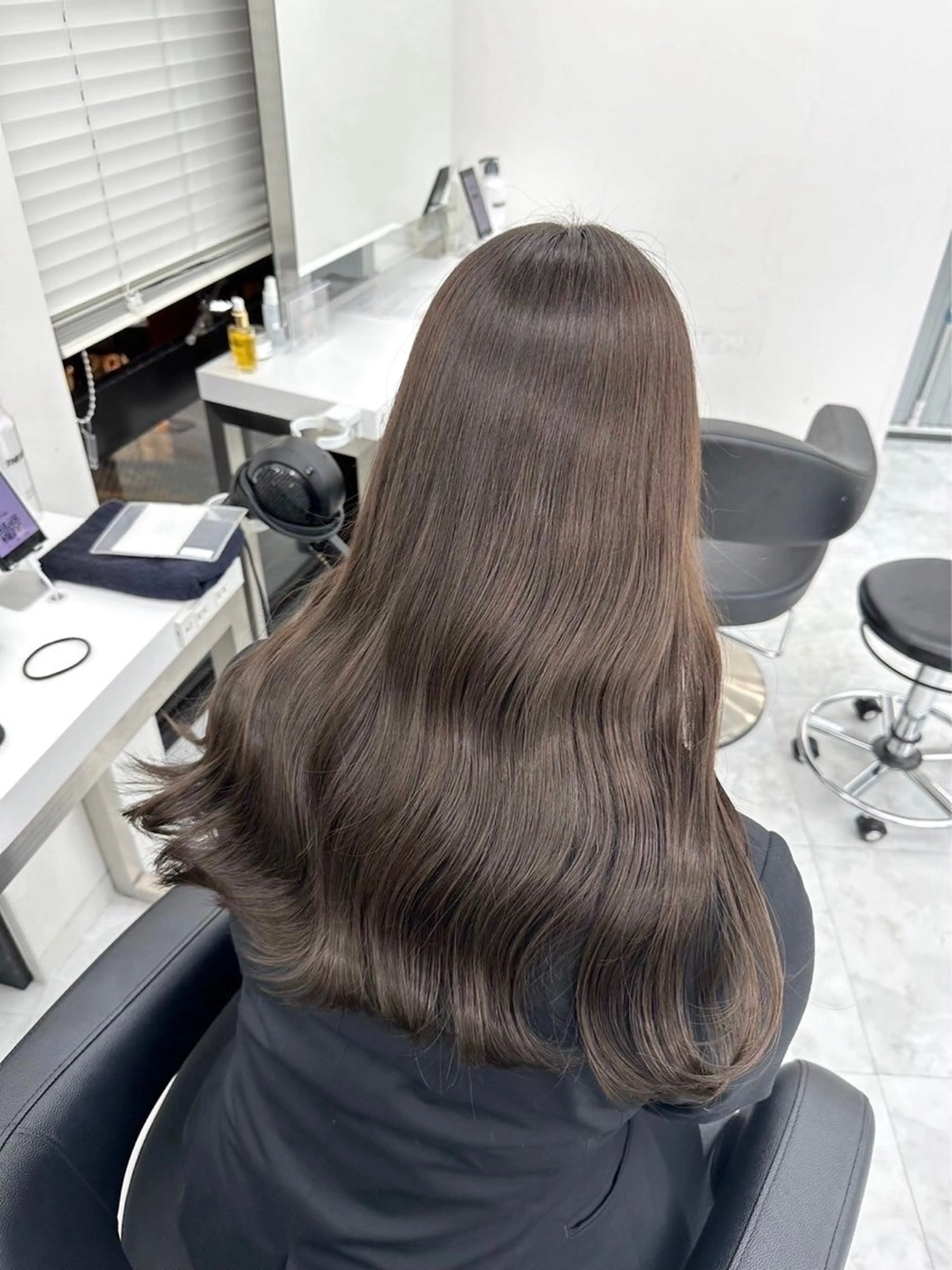 ロング カラー ヘアアレンジ 韓国ナチュラルヘア 🤍raika🤍のヘアスタイル
