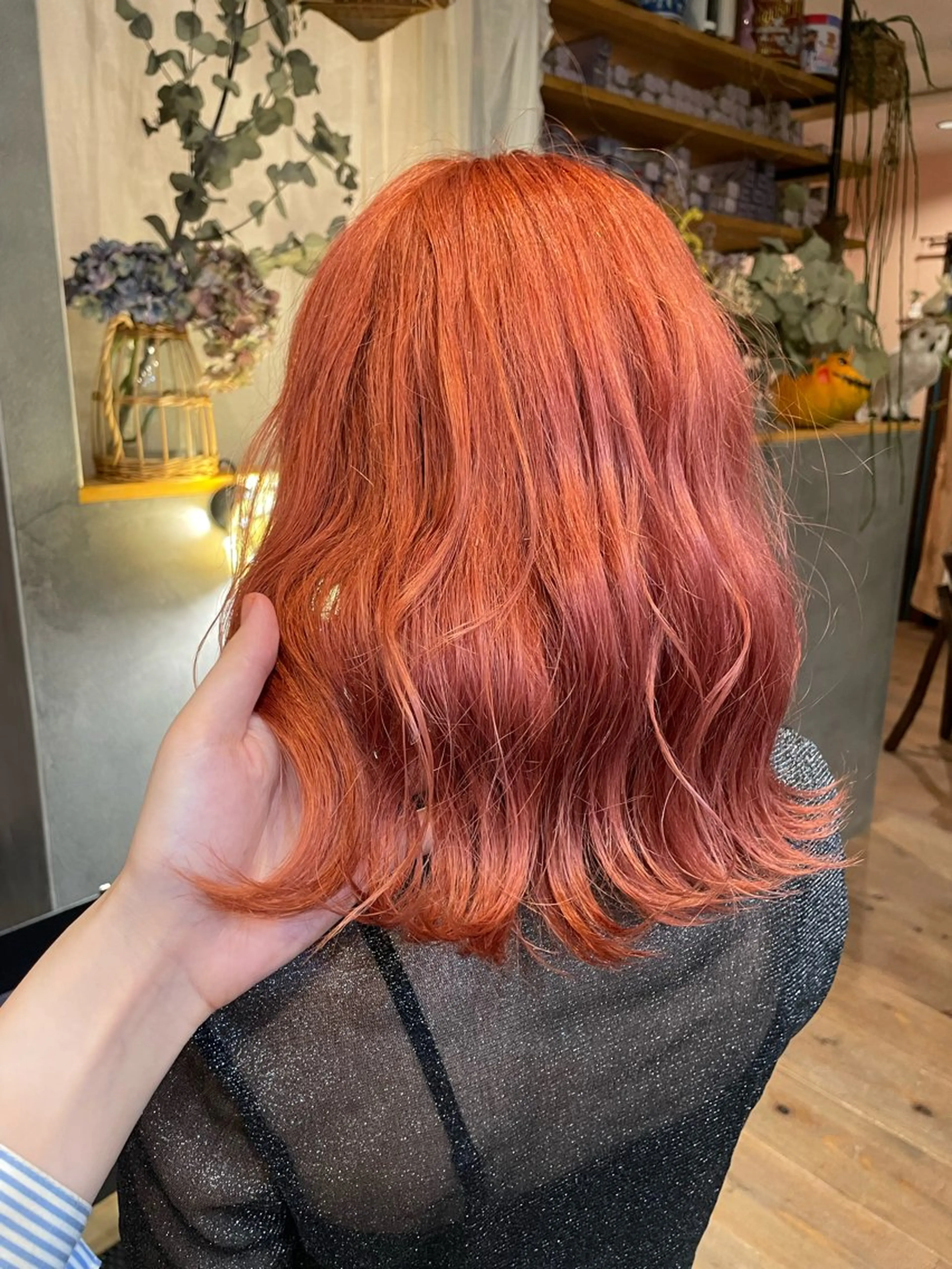 ミディアム カラー ブリーチ レッドカラー ヘアカラー Then所属・ハイトーン/艶カラー /アレンジ/manaのヘアスタイル