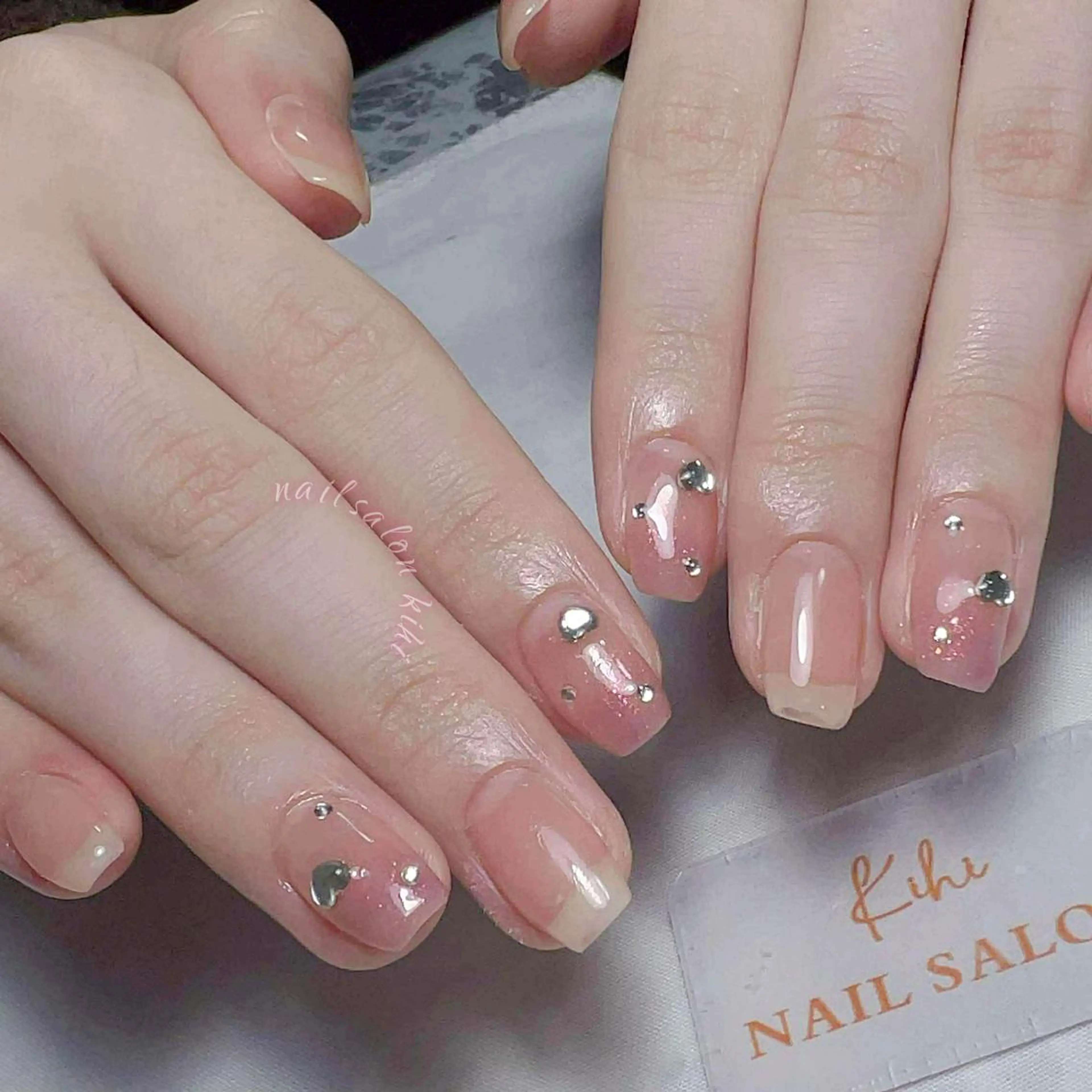 ネイル ゆな 研修中のネイルデザイン