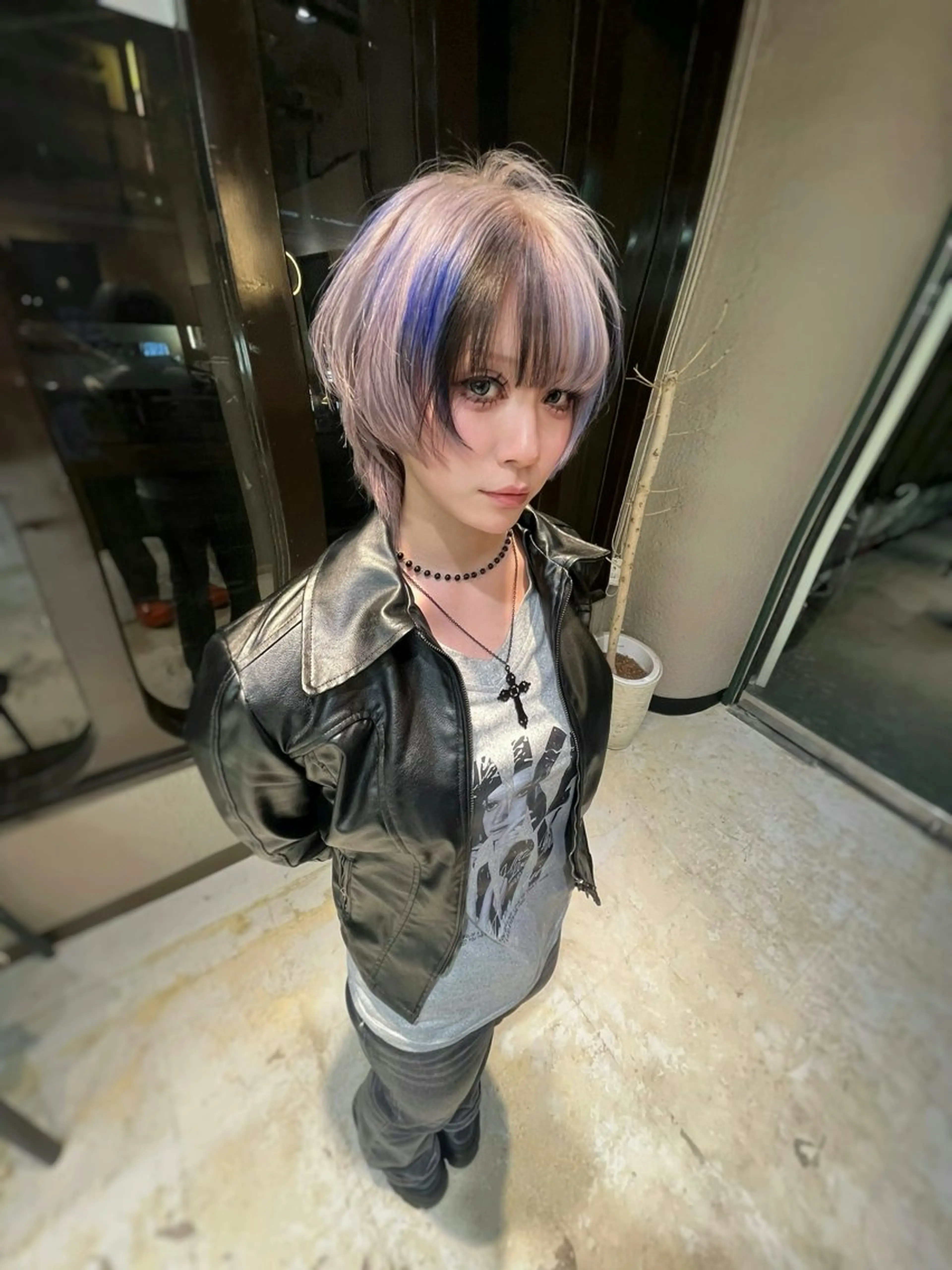 ロング ヘアカラー トリートメント 💖難波艶ハイトーン 髪質改善💖ケンシンのヘアスタイル