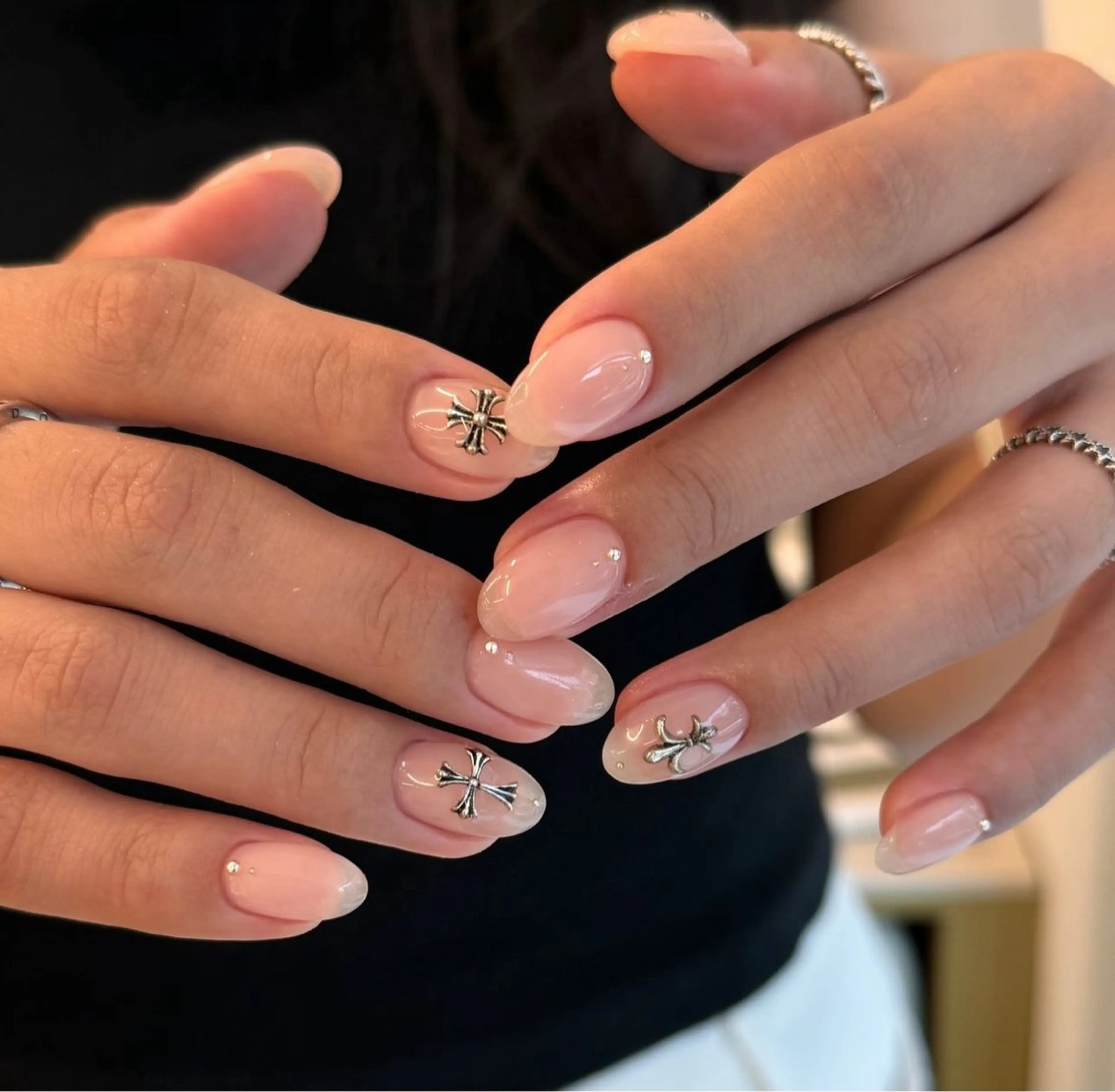 ネイル u1salon所属・ゆい ユイのネイルデザイン