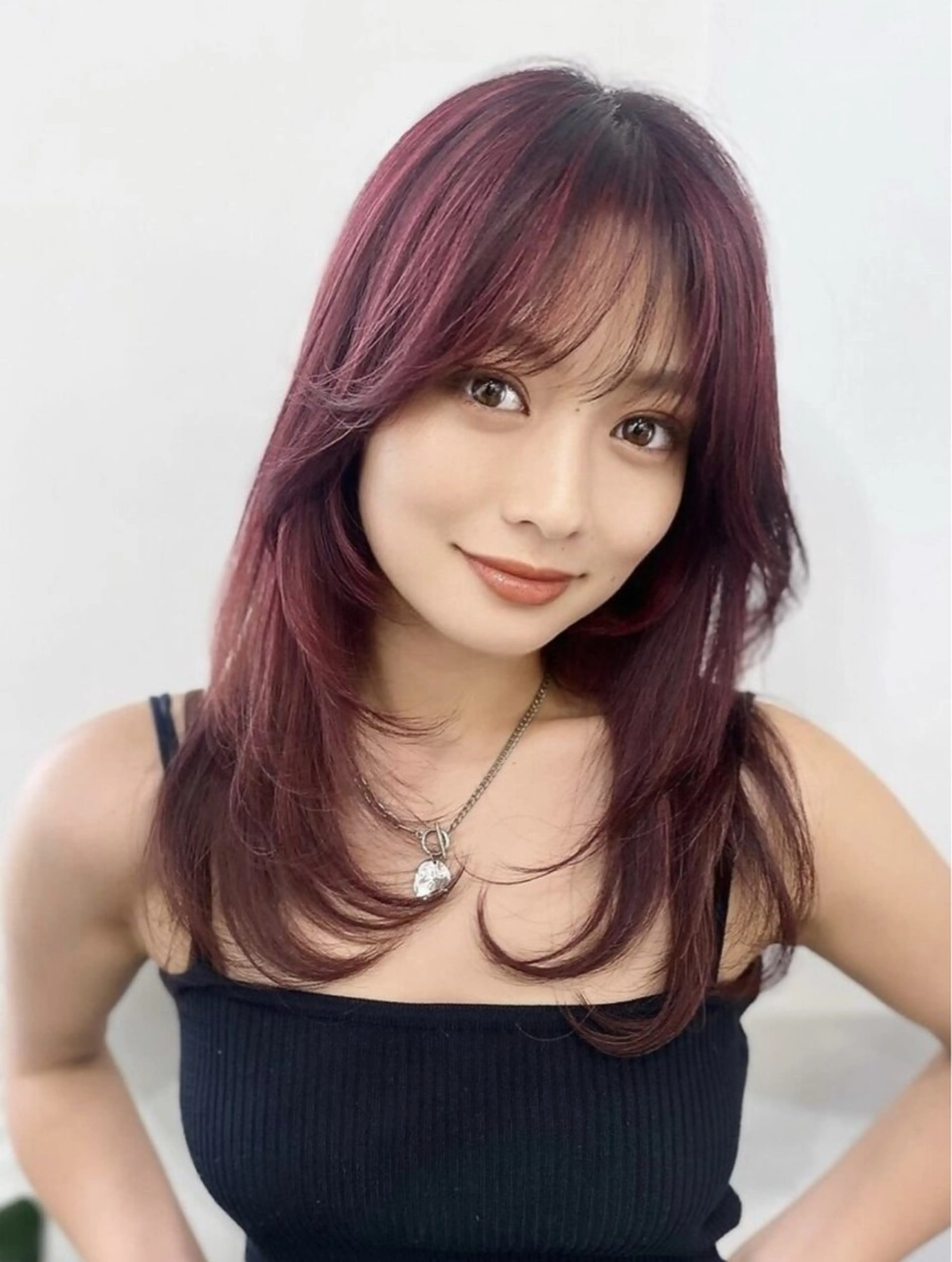 セミロング カラー カット ヘアカラー トリートメント 韓国風×透明感カラー 髪質改善オタベシンヤのヘアスタイル