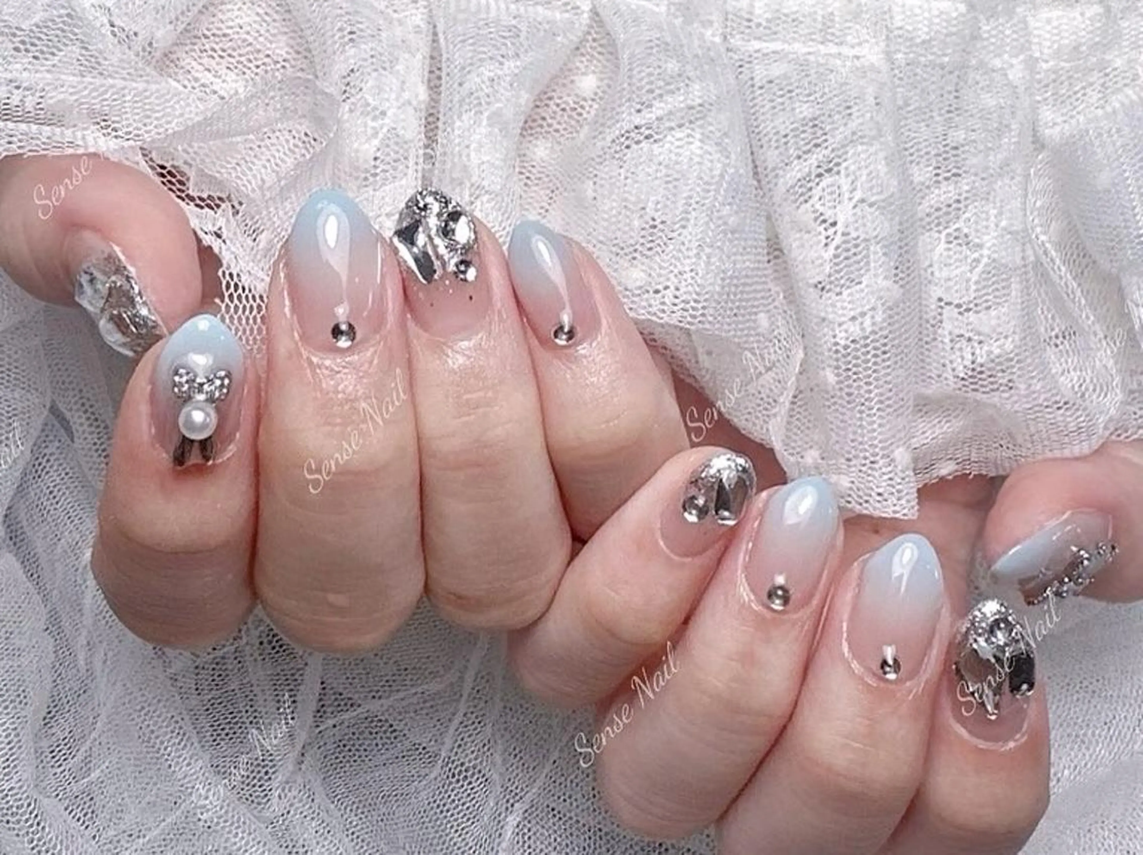 ネイル ハンドネイル ハンドケア Niiy 🍫のネイルデザイン