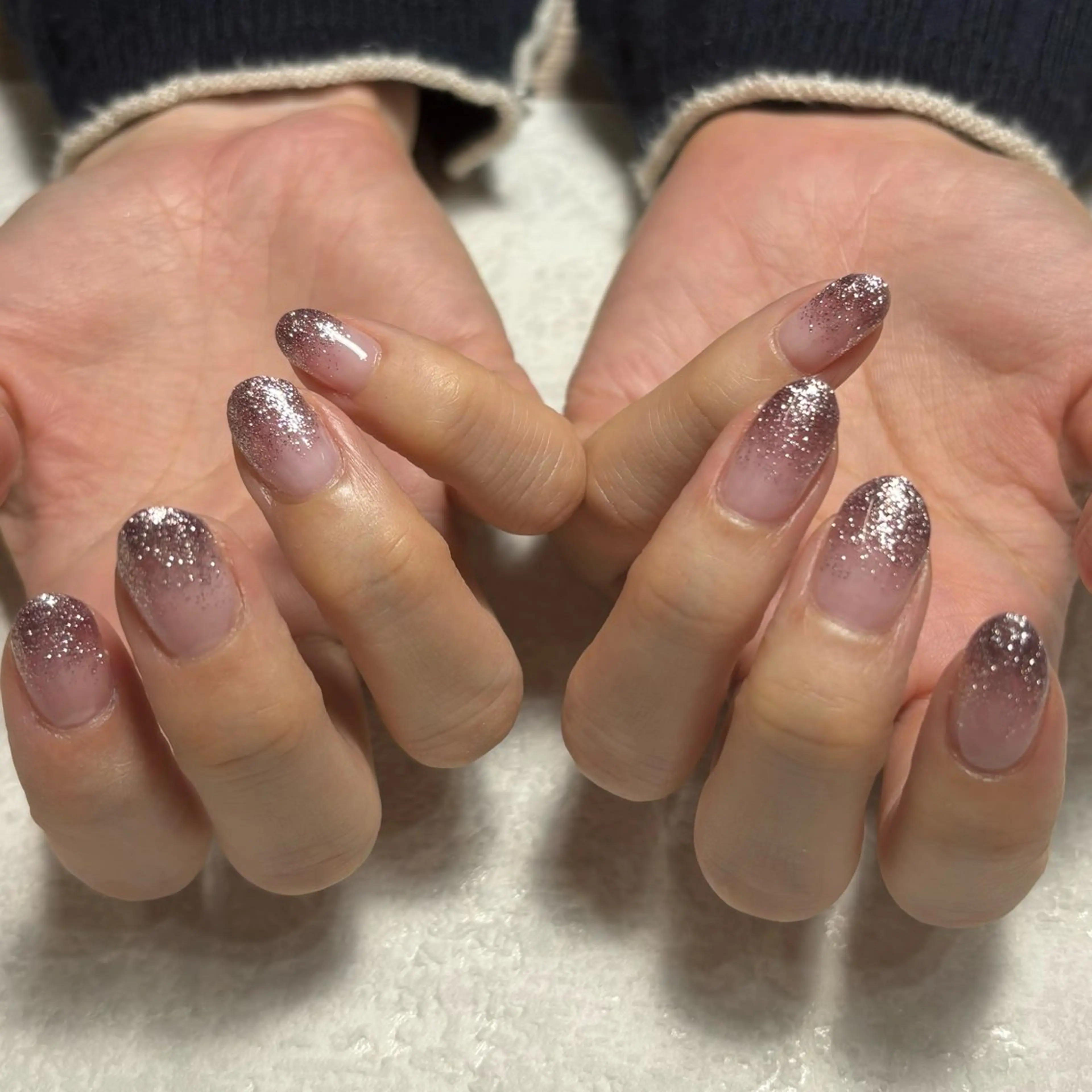 (オフ無) ワンカラー/ラメグラデーションの写真