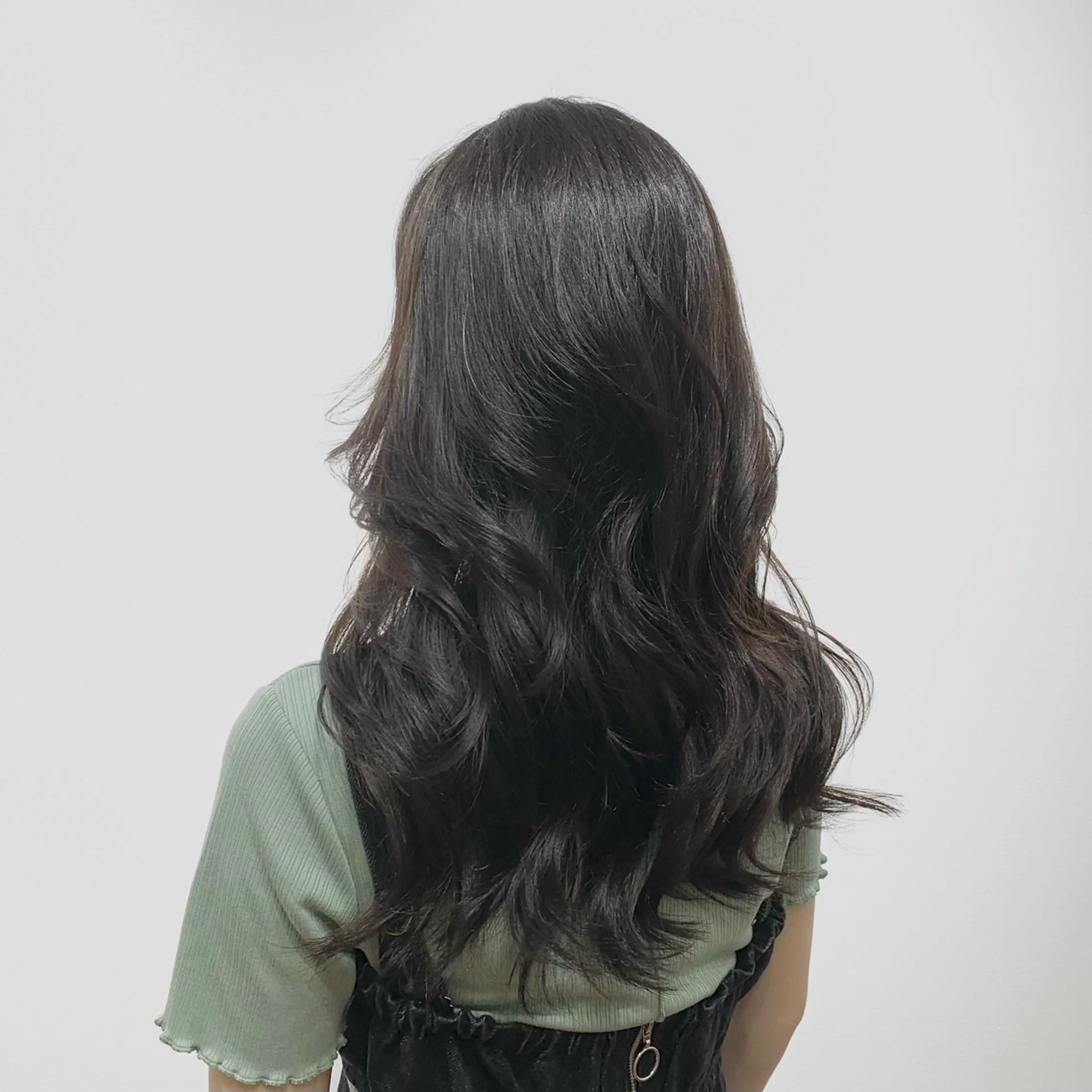 ロング カラー ヘアアレンジ キヨミ 韓国レイヤーカットのヘアスタイル