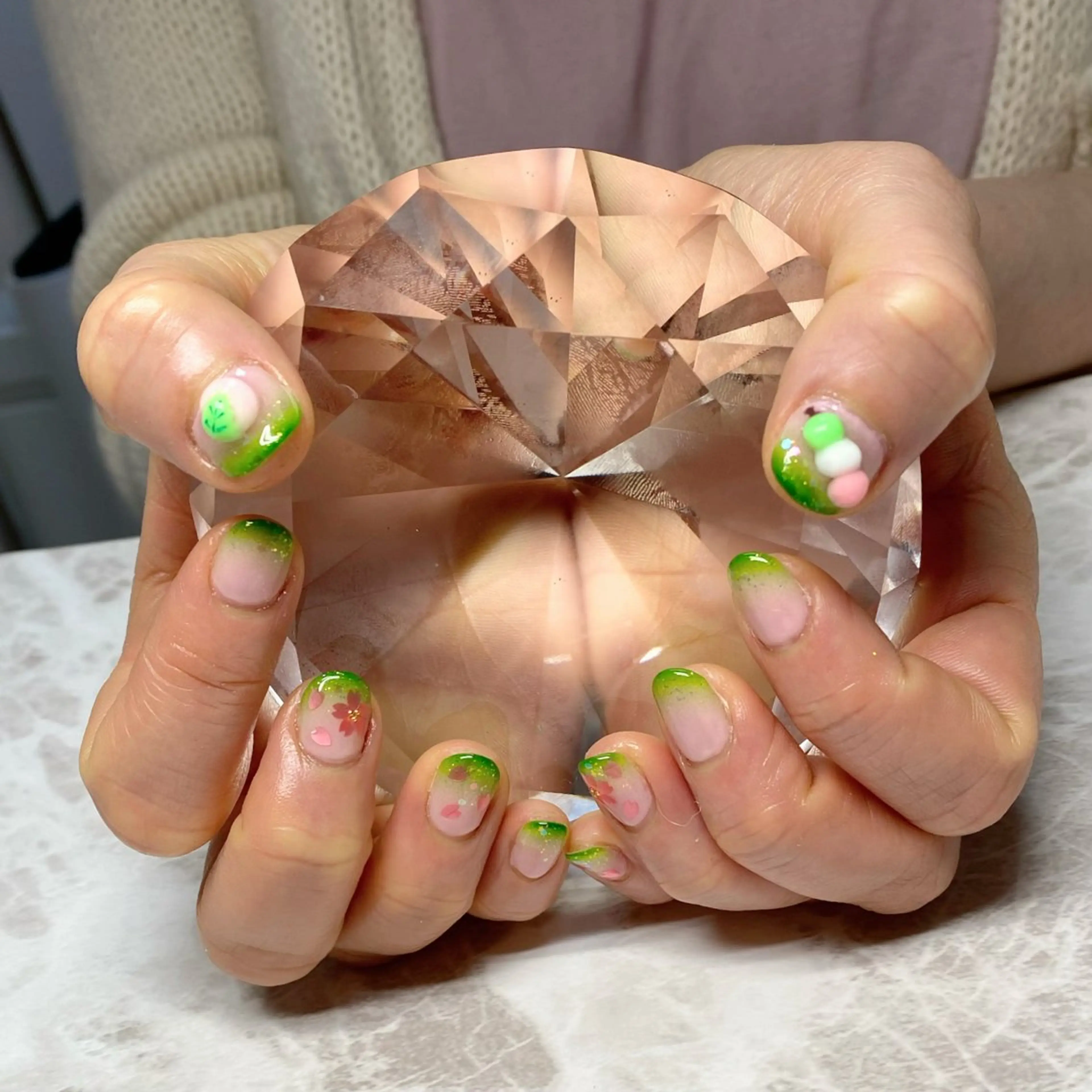 ネイル ハンドネイル ゆぴねいる所属・ゆぴねいる yupinailのネイルデザイン