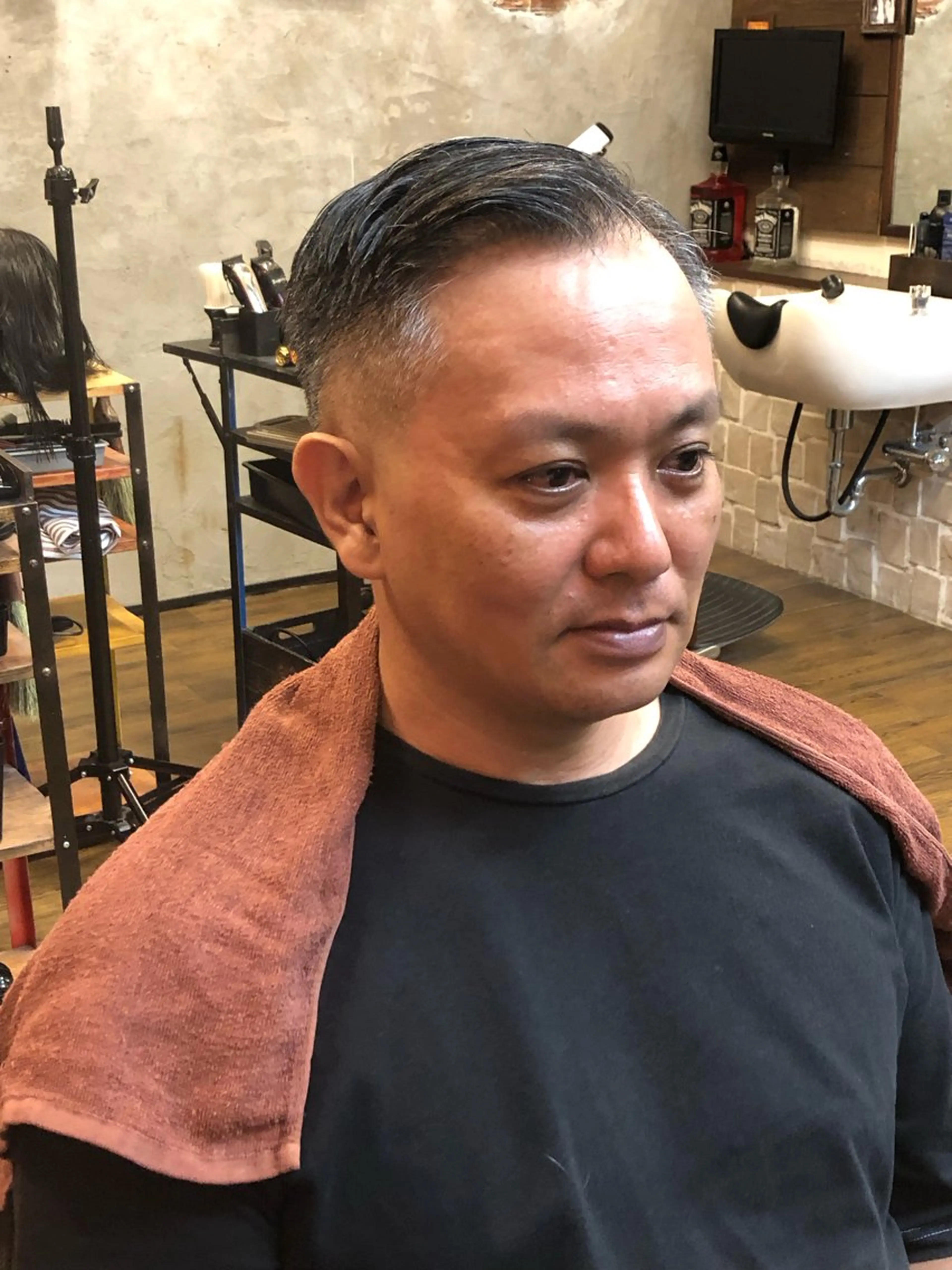 ショート メンズ フェードカット スキンフェード ナイルプラス所属・ナイルプラス ヨウのヘアスタイル