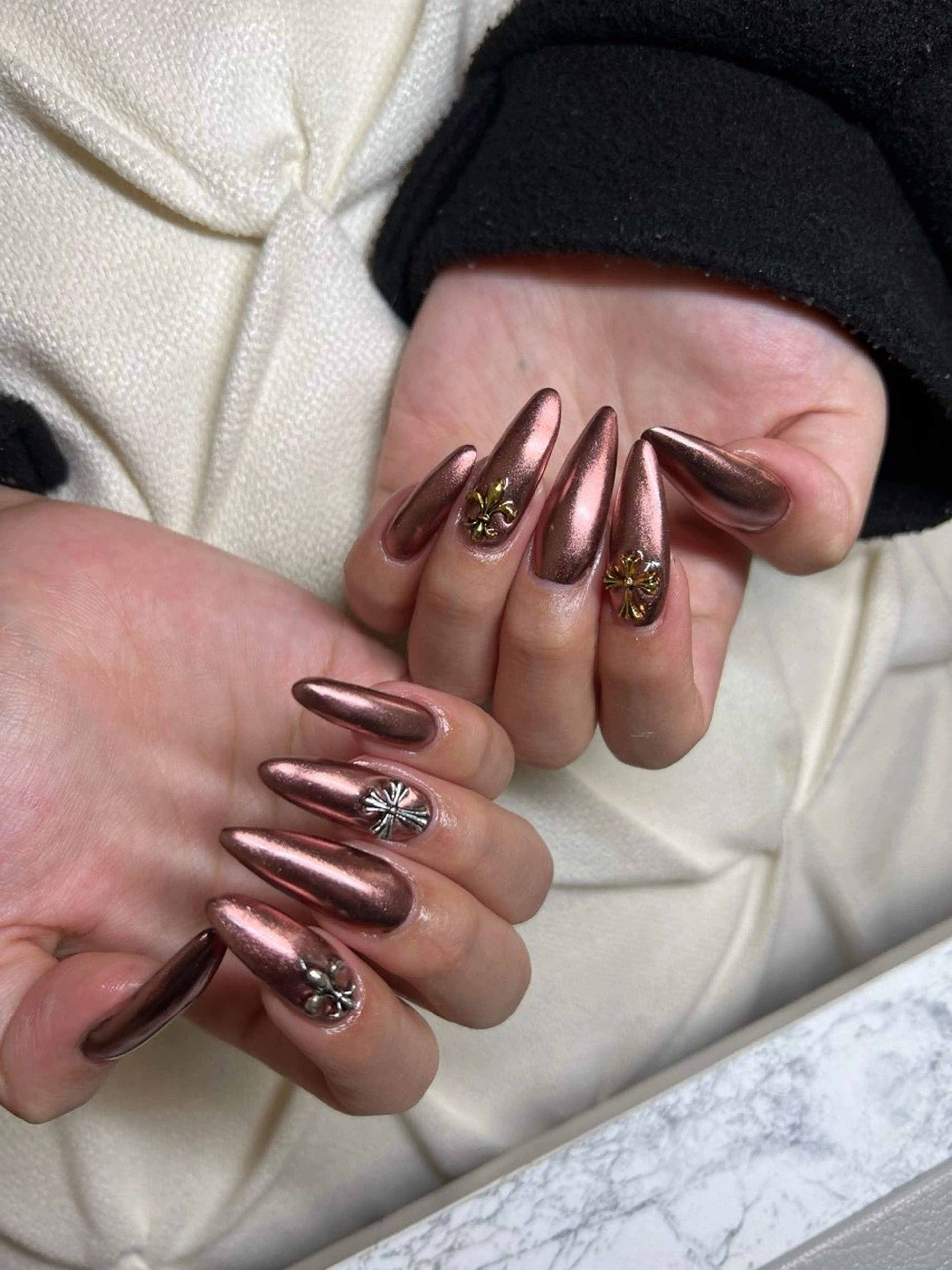 ネイル ハンドネイル nail.salon .Reversalのネイルデザイン