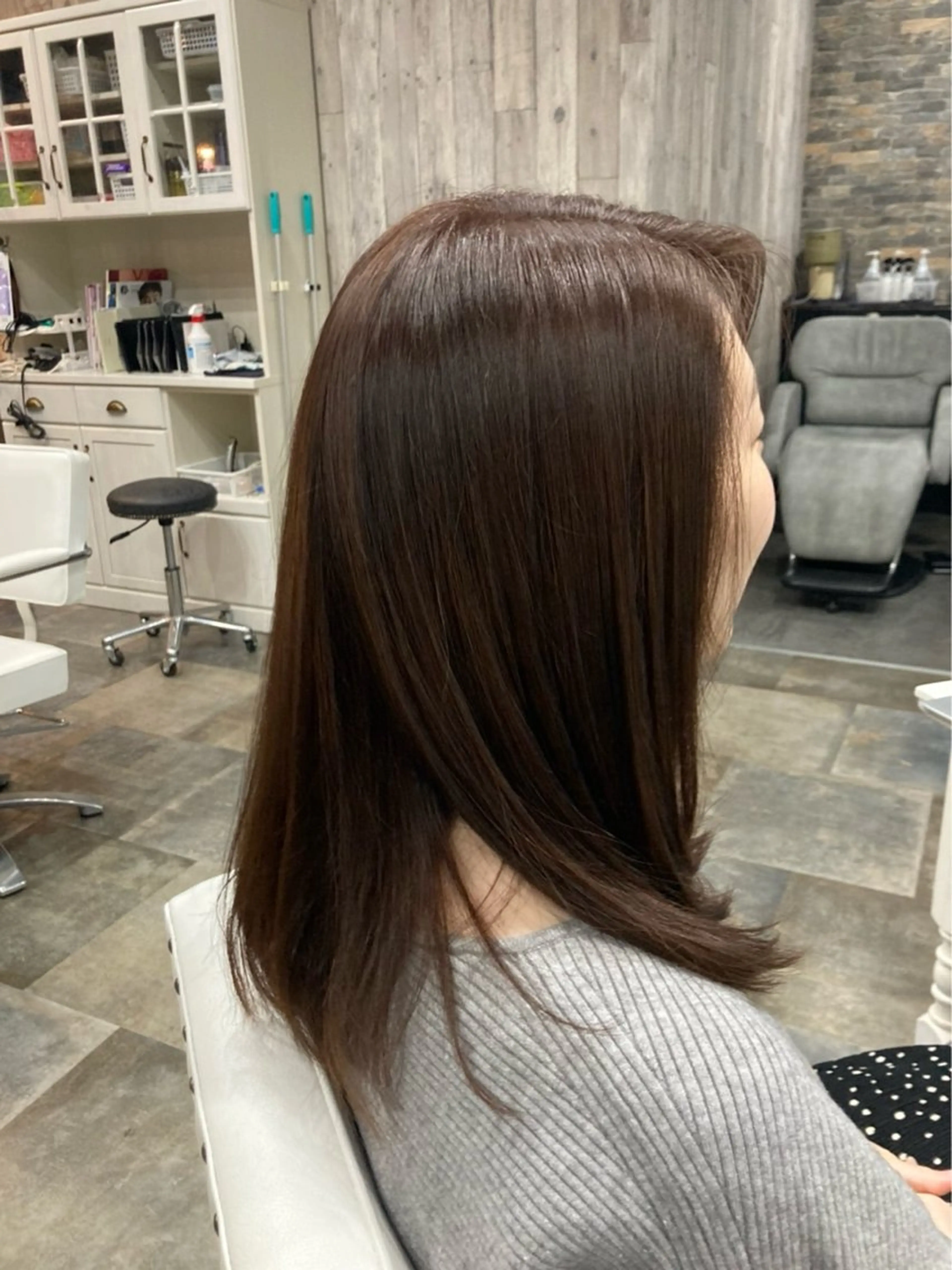 ミディアム ボブレイヤー ミディアムパーマ ミストバング ボブ ハイライト カット ヘアカラー トリートメント The Apartment of Solon Citta 船橋609所属・髪質改善/美髪/個室 /マンツーマン/ハラのヘアスタイル