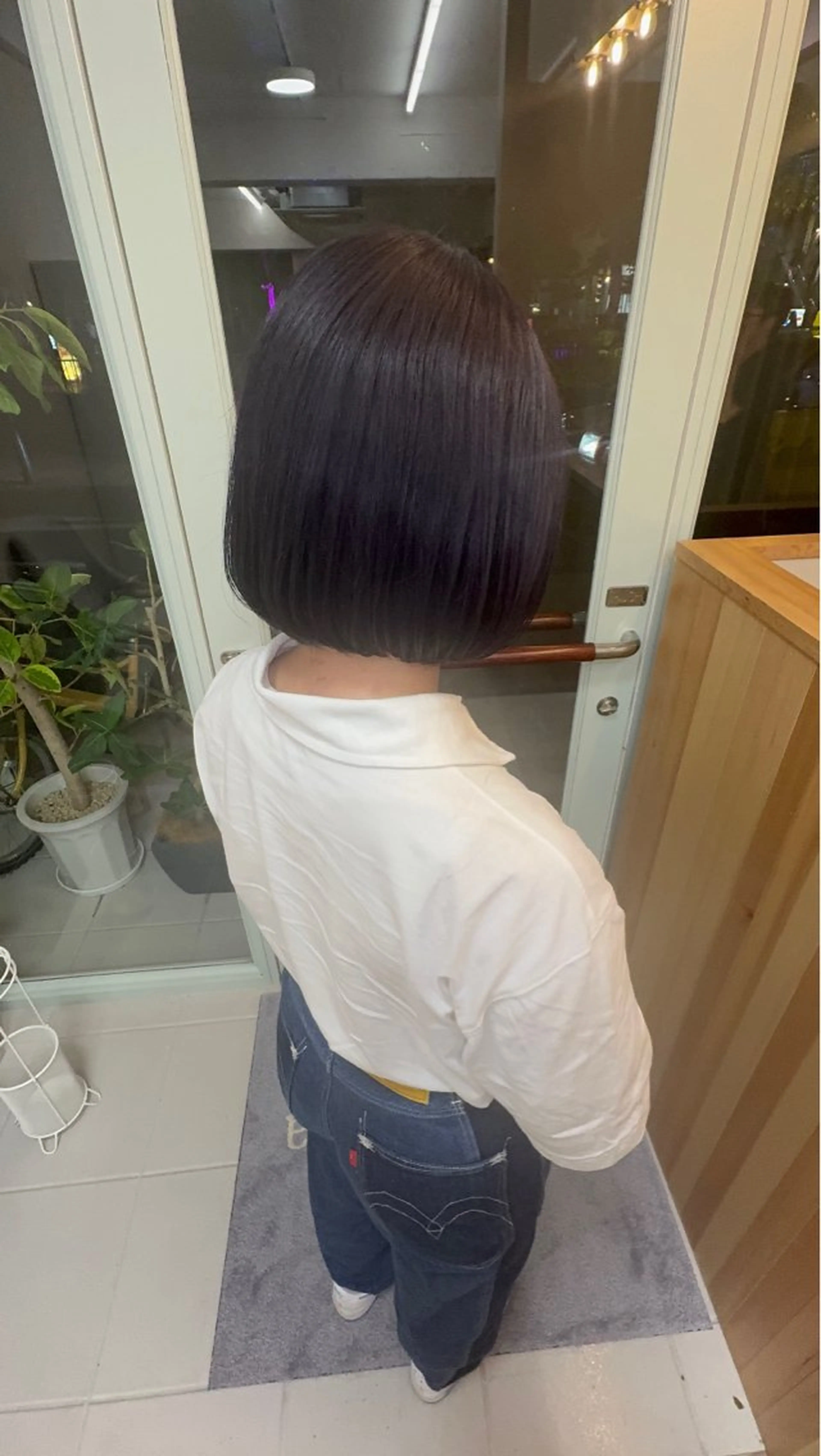 ショート カラー ブリーチ矯正💐 ミルクティー💐ナオのヘアスタイル