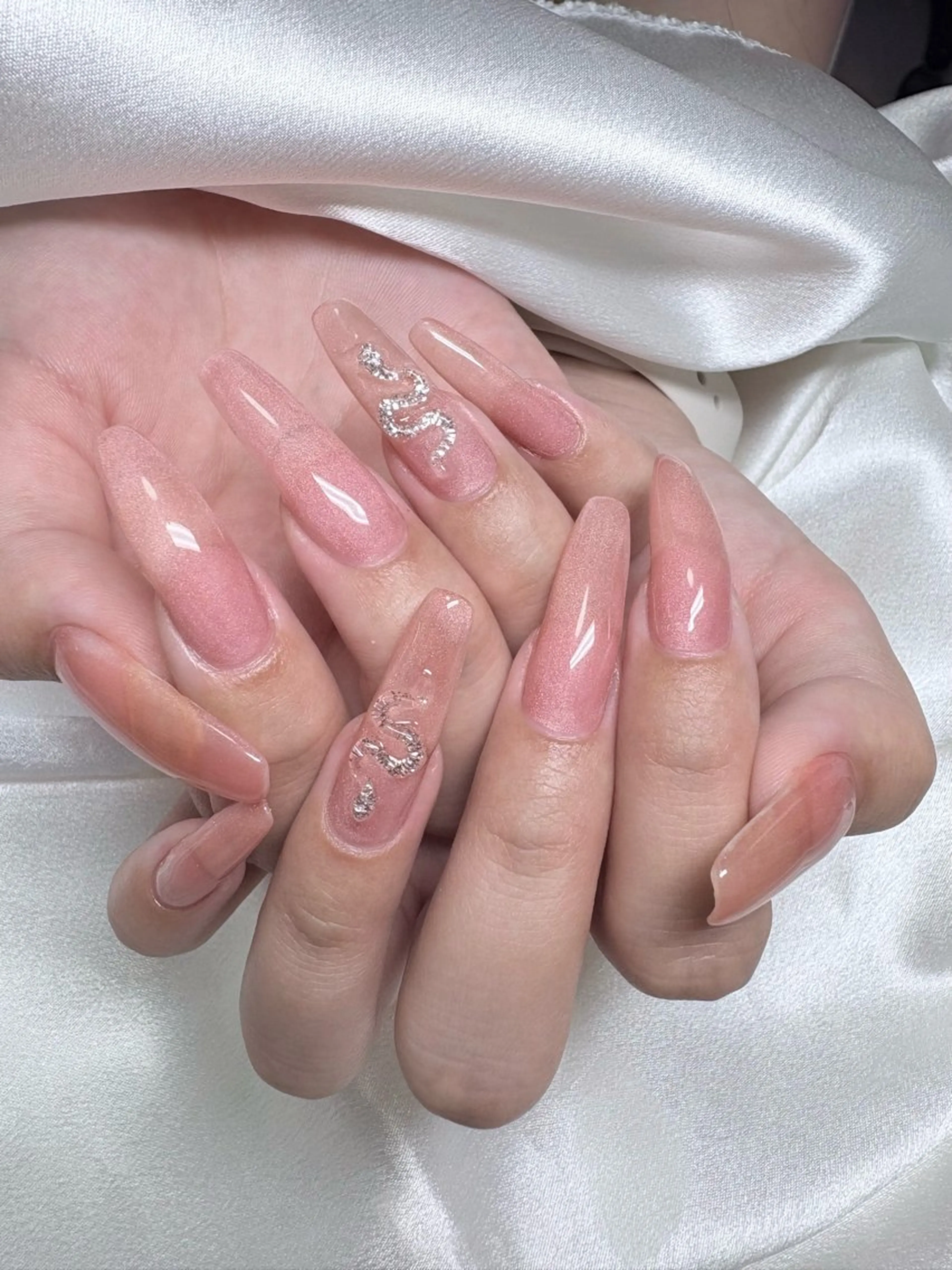 ネイル Rarity⚜️ NuNu肖のネイルデザイン