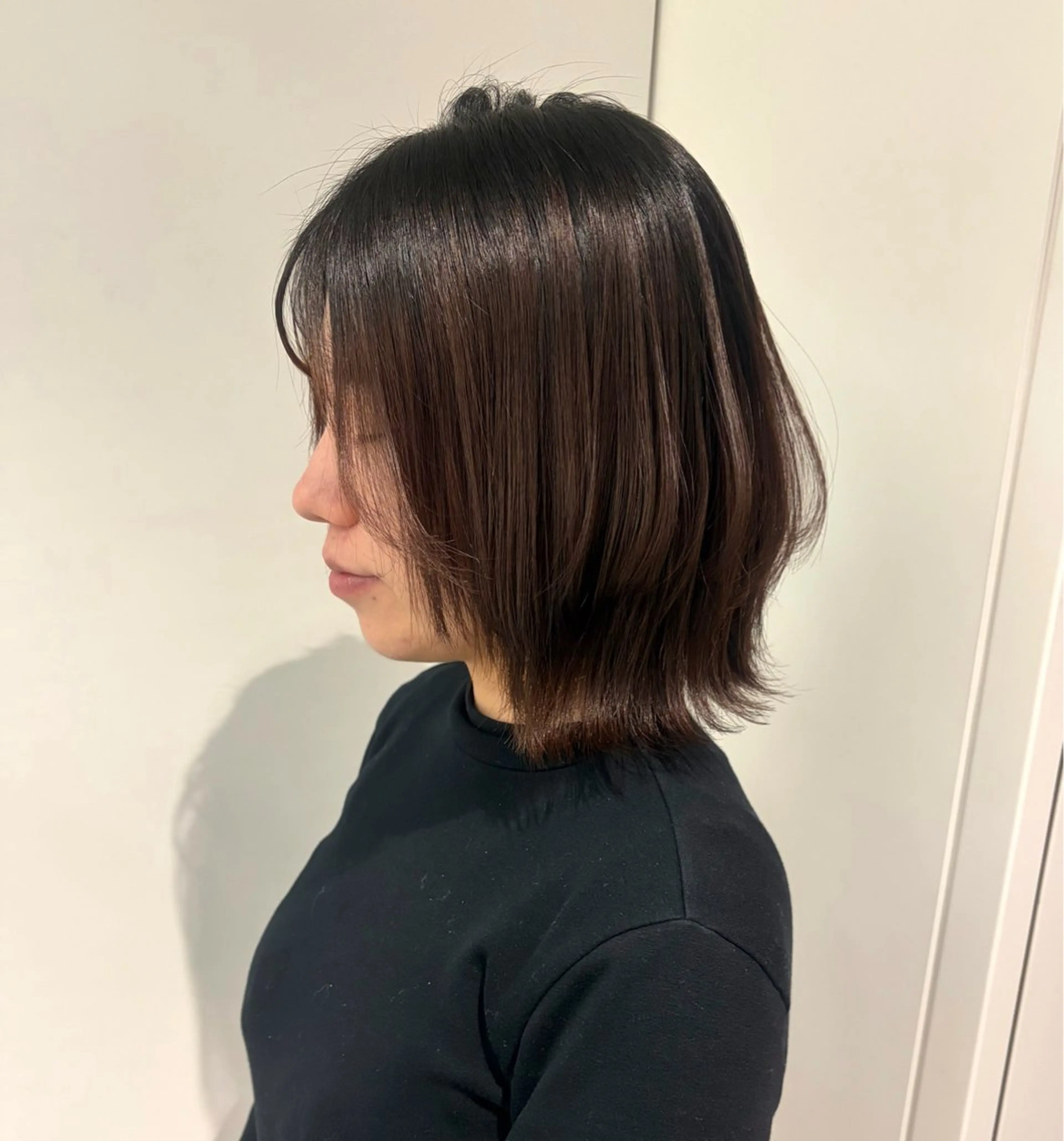 ミディアム ボブ くびれヘア レイヤーカット AXIS名古屋所属・岩瀬 夏未のヘアスタイル