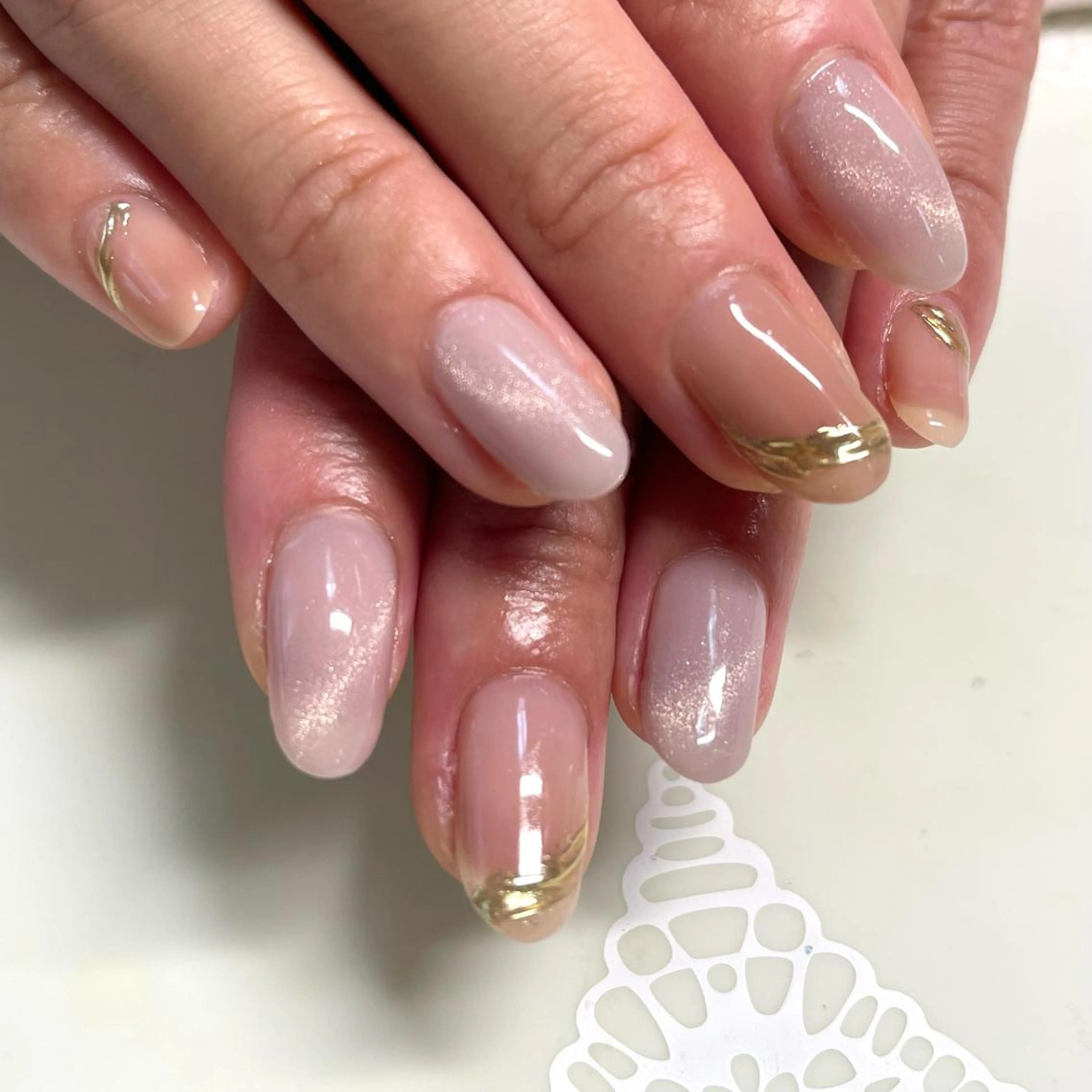 ネイル マグネットネイル ハンドネイル Flora nailのネイルデザイン