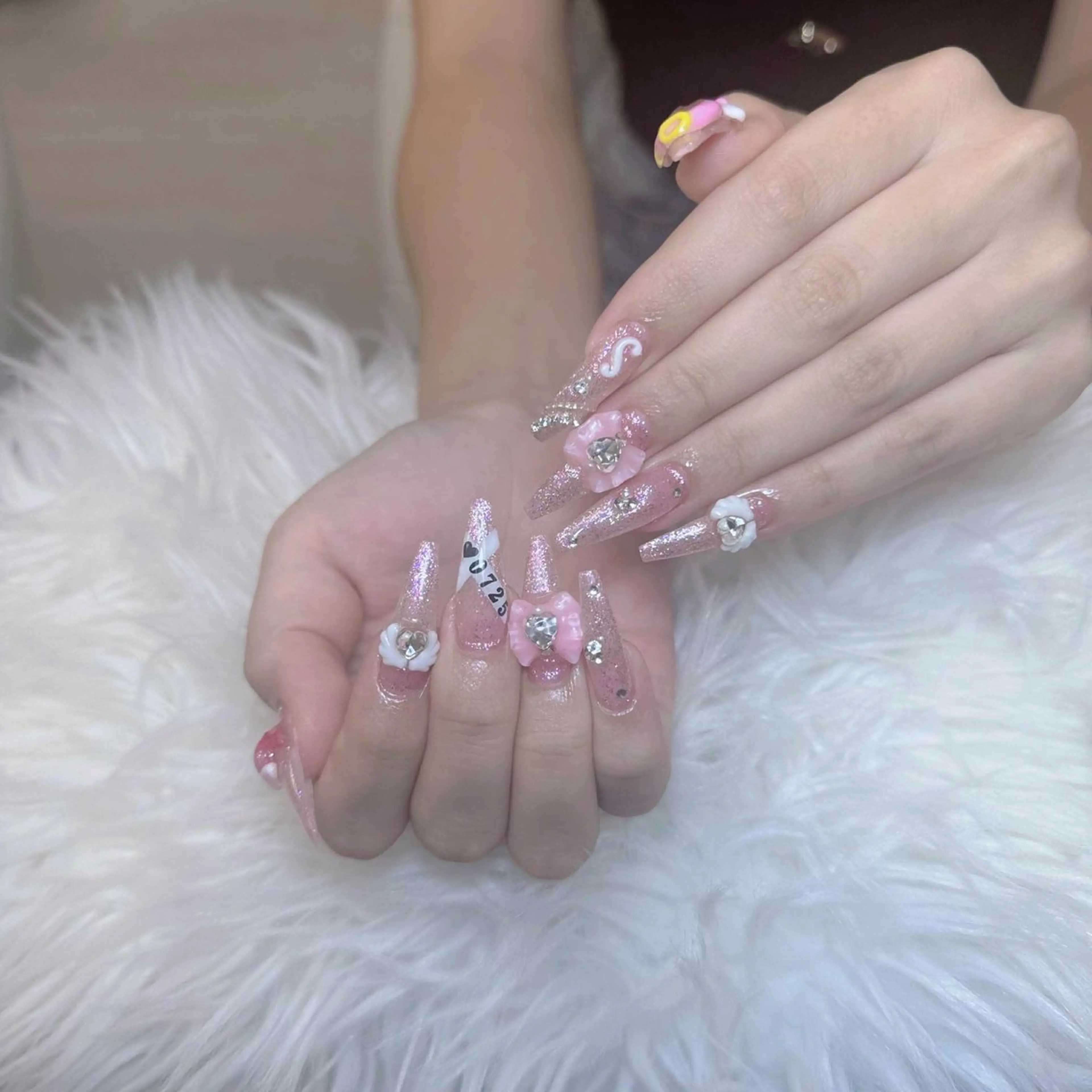 ネイル ハンドネイル ハンドケア Anh Nail 歌舞伎町のネイルデザイン