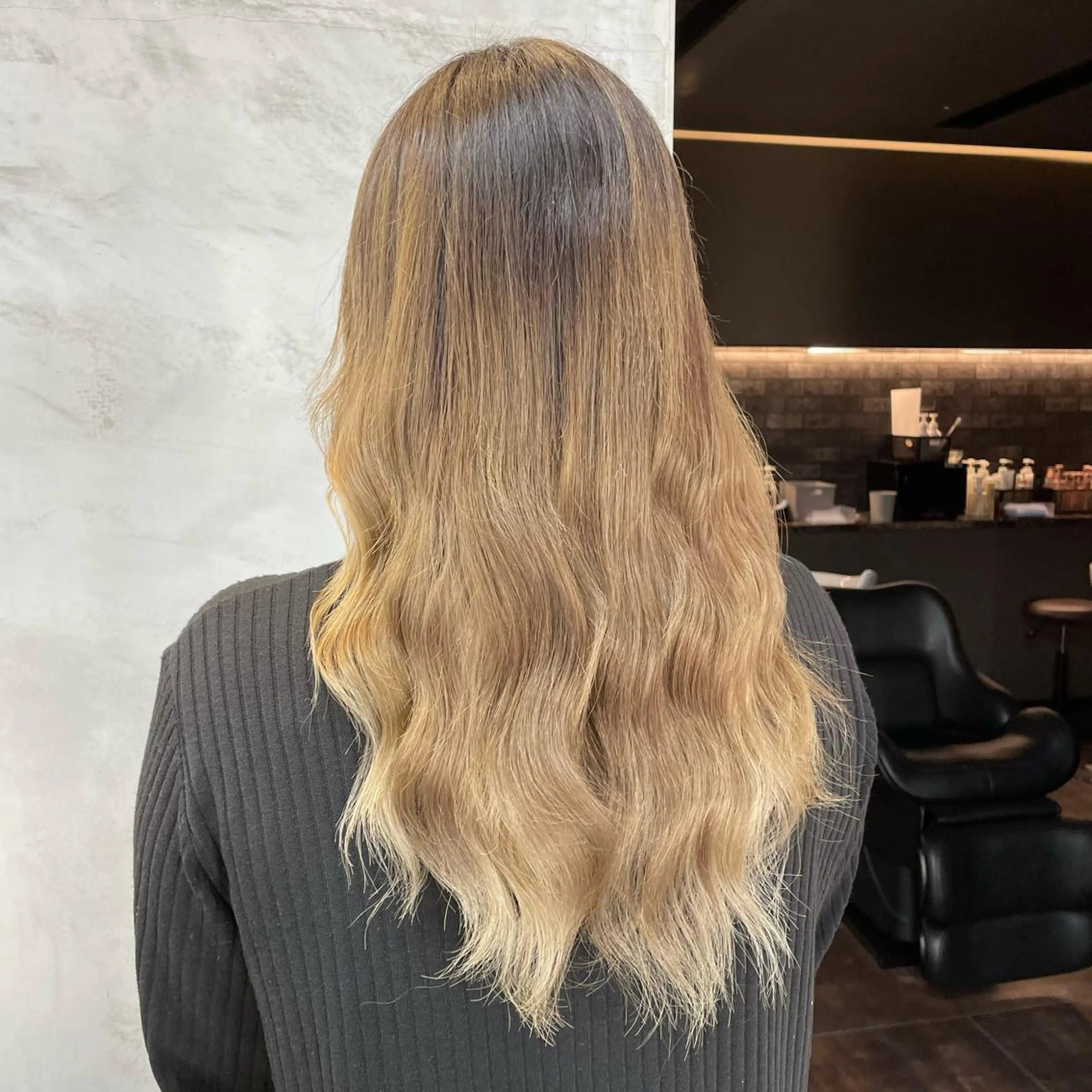 ロング カット ヘアカラー 🫧艶髪/ブリーチ 🐳honami🫧のヘアスタイル