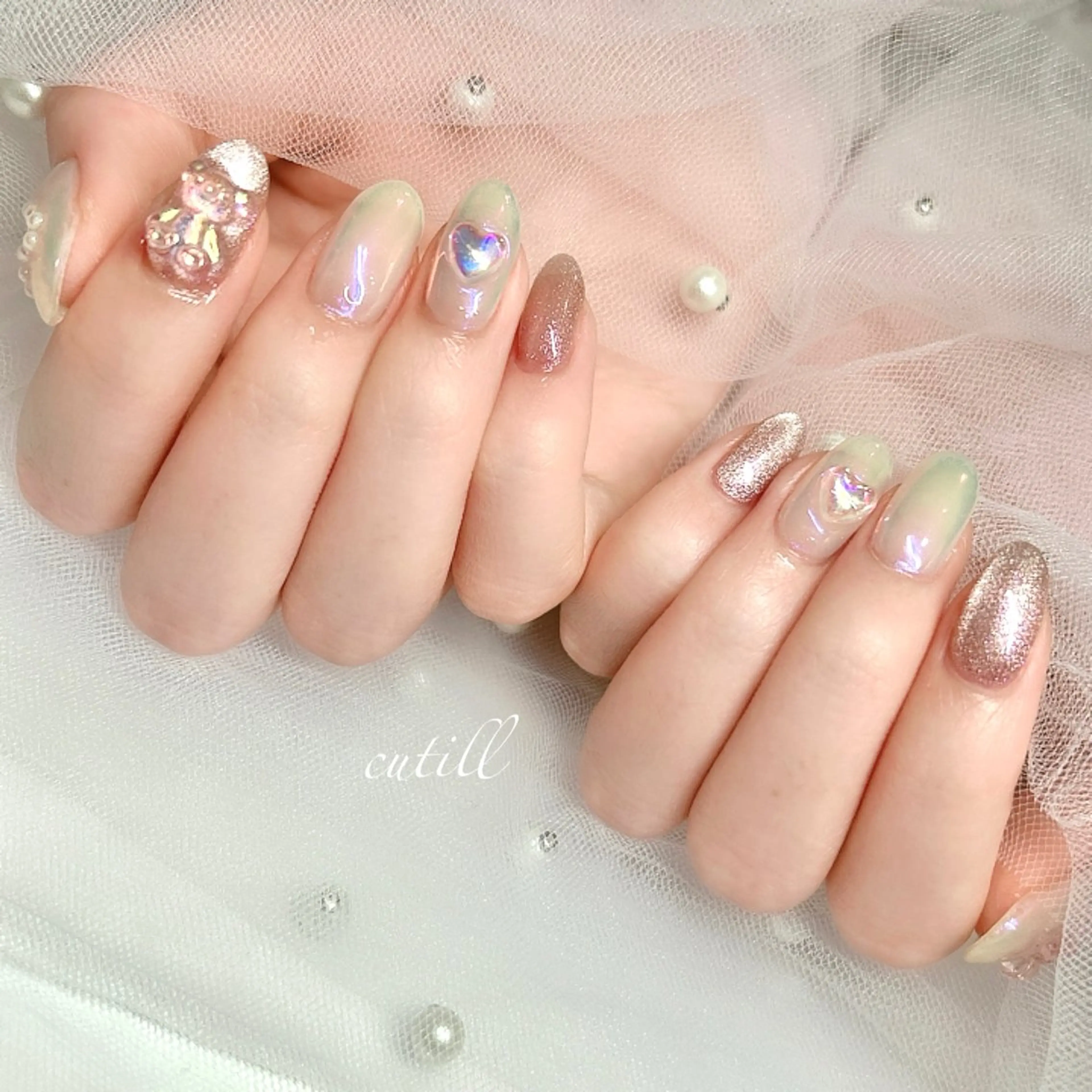 ミディアム Erina Sのネイルデザイン