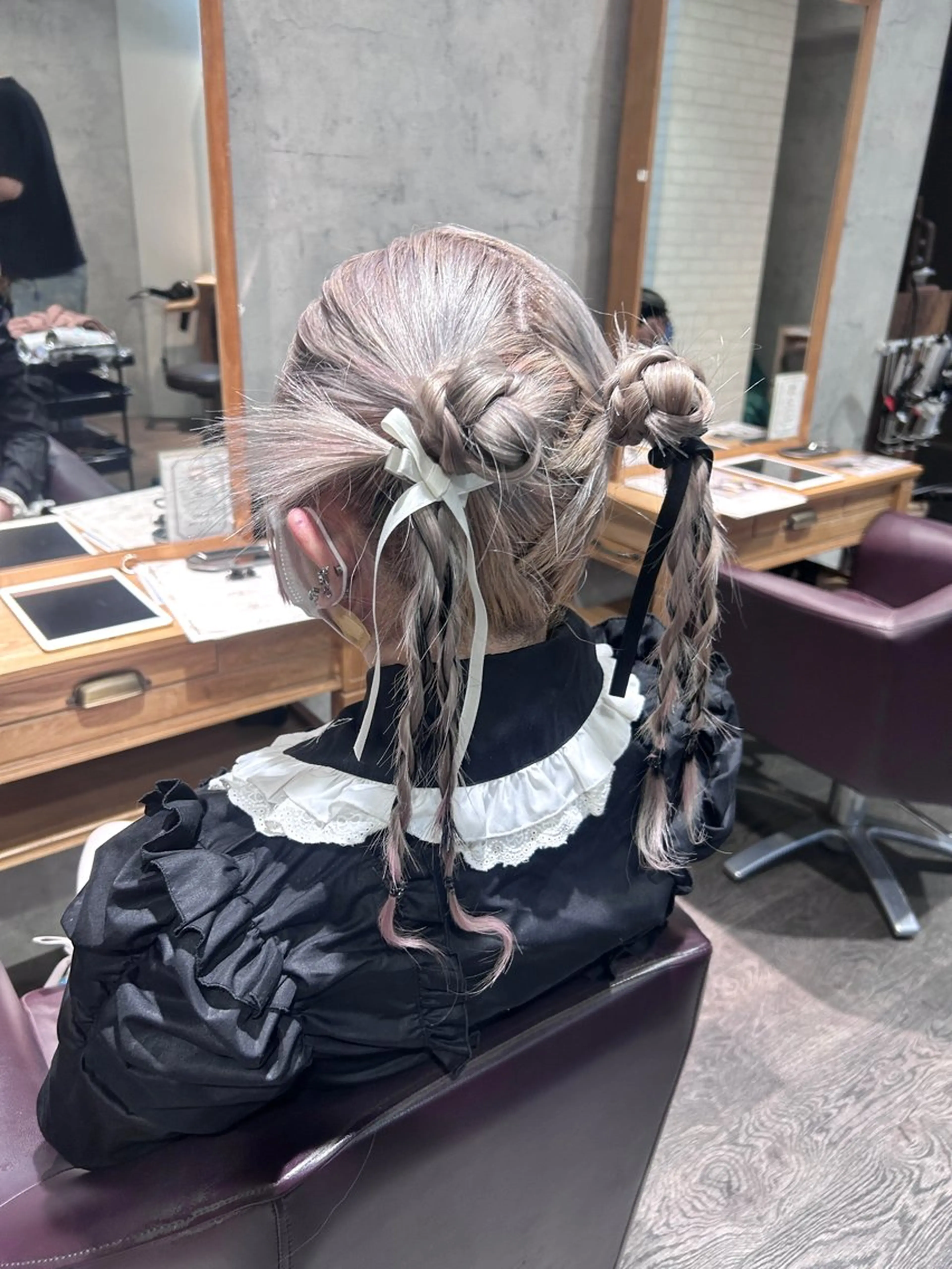 ロング ヘアアレンジ ハイトーン🇰🇷 19歳美容師アリルのヘアスタイル