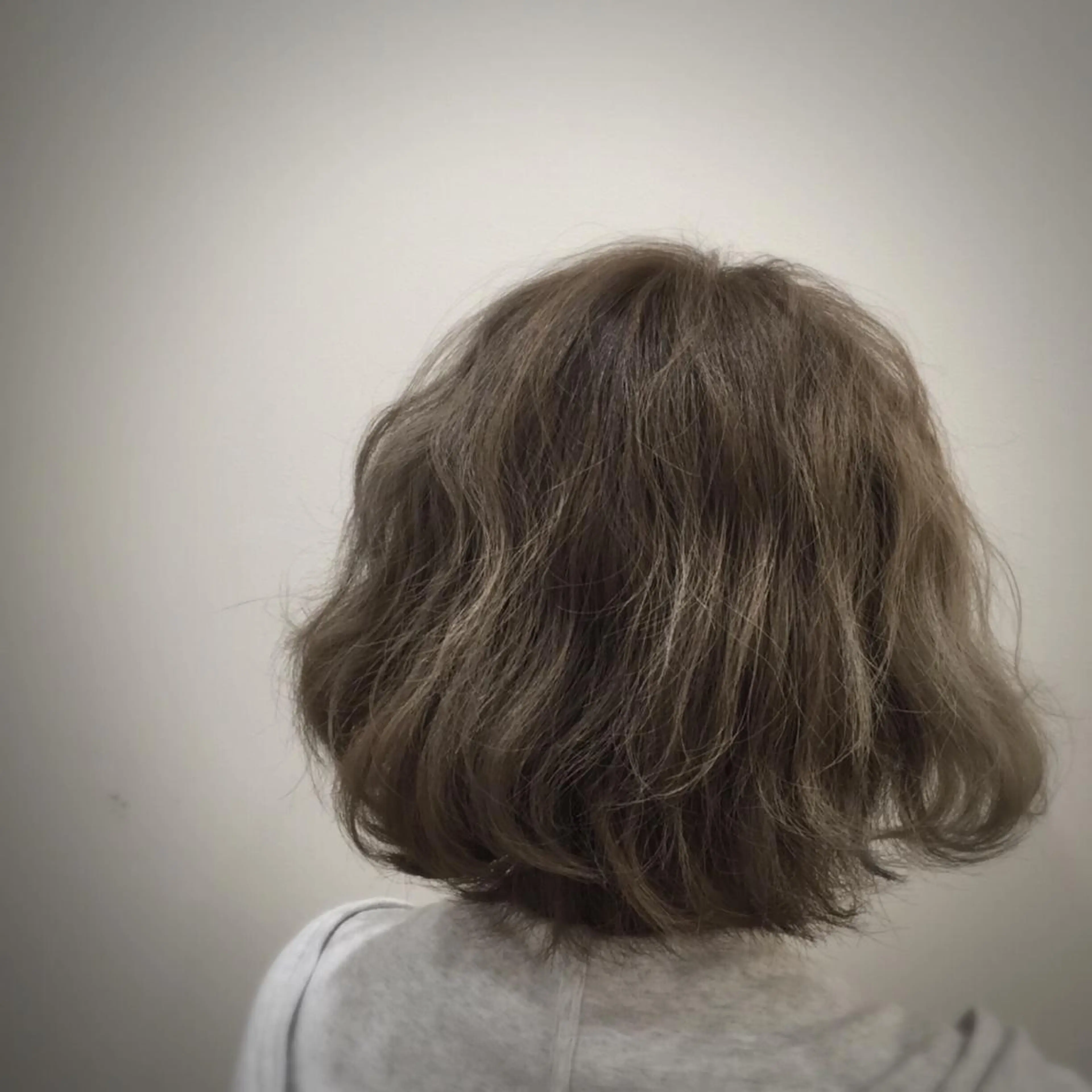 ショート ミディアム セミロング ロング カラー パーマ ヘアアレンジ メンズ キッズ ネイル まつエク marshu  梅田店所属・髪質改善 透明感×韓国風のヘアスタイル