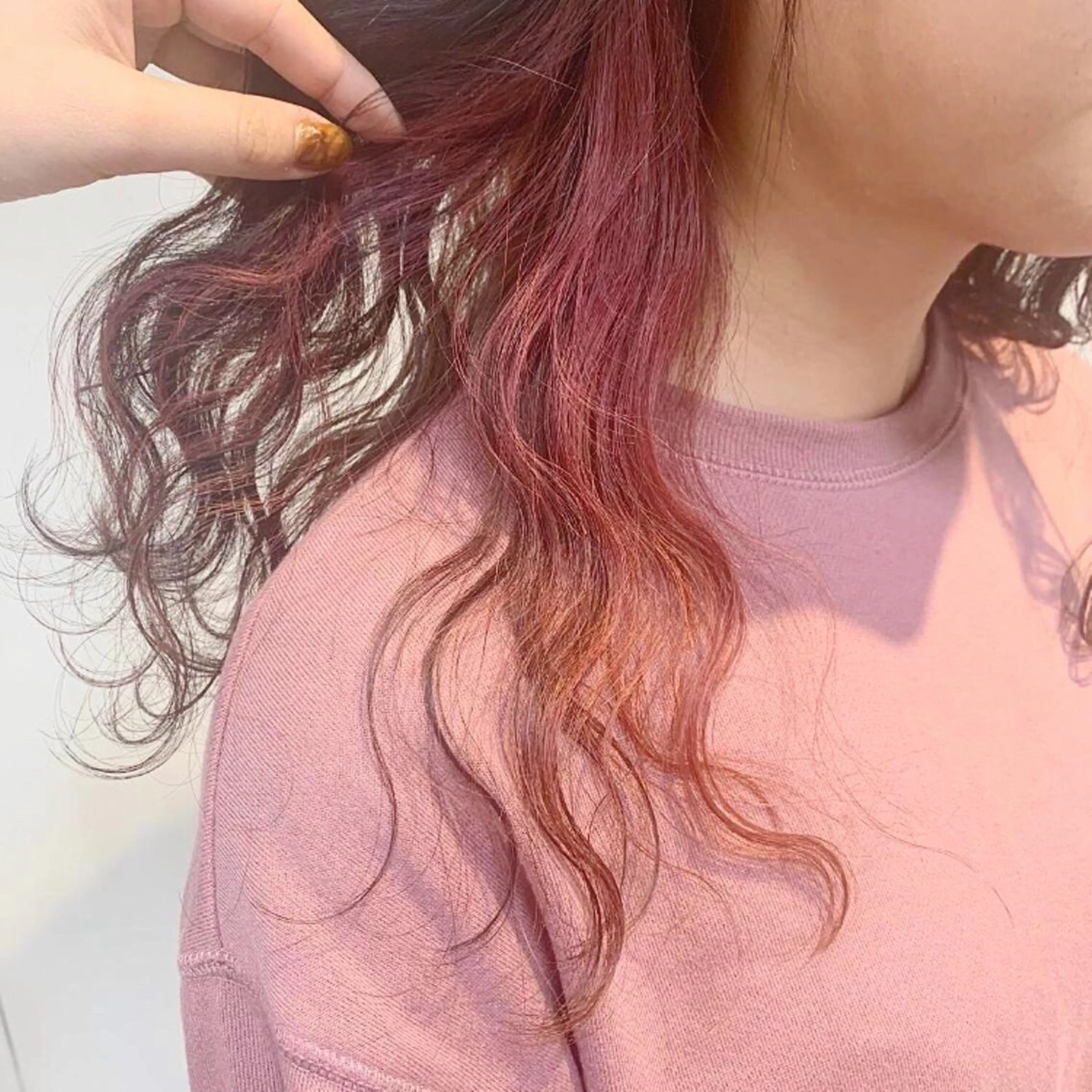 ロング カラー パーマ ヘアアレンジ アッシュ ベージュカラー デザインカラー イヤリングカラー グラデーションカラー 髪質改善🫧ベージュ 椙山 響のヘアスタイル