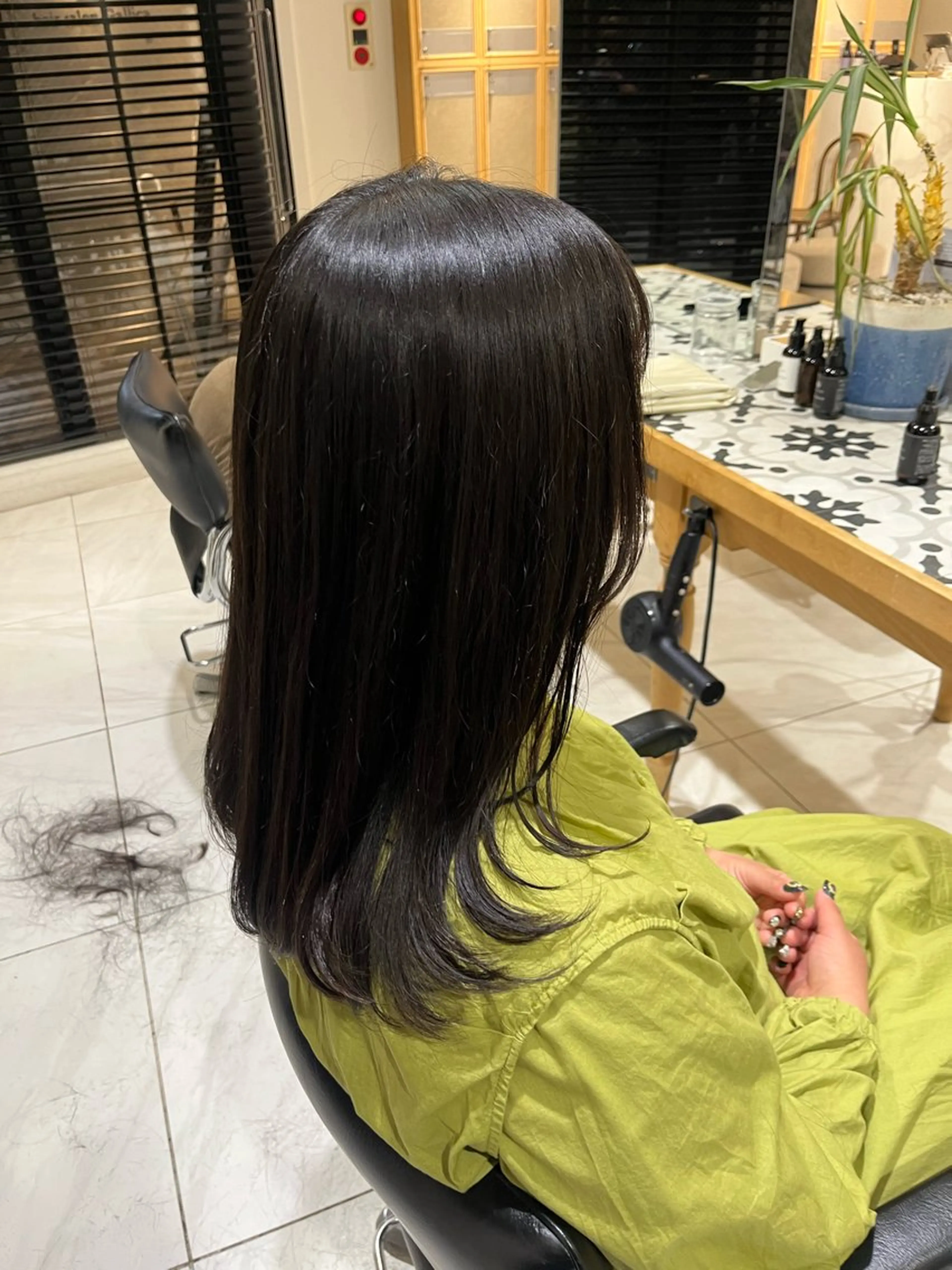 ロング ナミ🩶暗髪/暖色 ❤️/透明感/縮毛のヘアスタイル