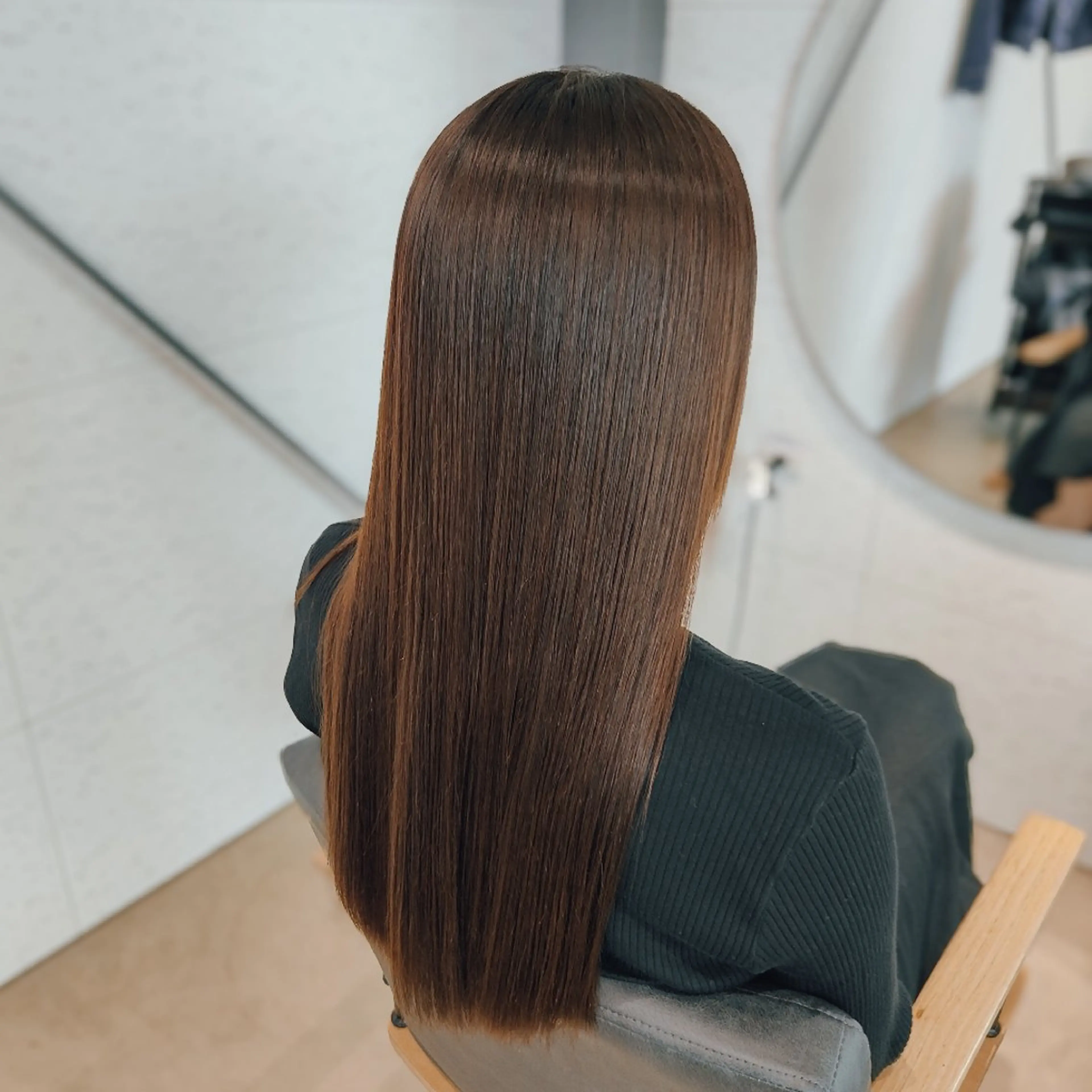 ロング デザインカット 髪質改善 トリートメント BE HERE NOW N°03所属・角谷 貫太郎のヘアスタイル
