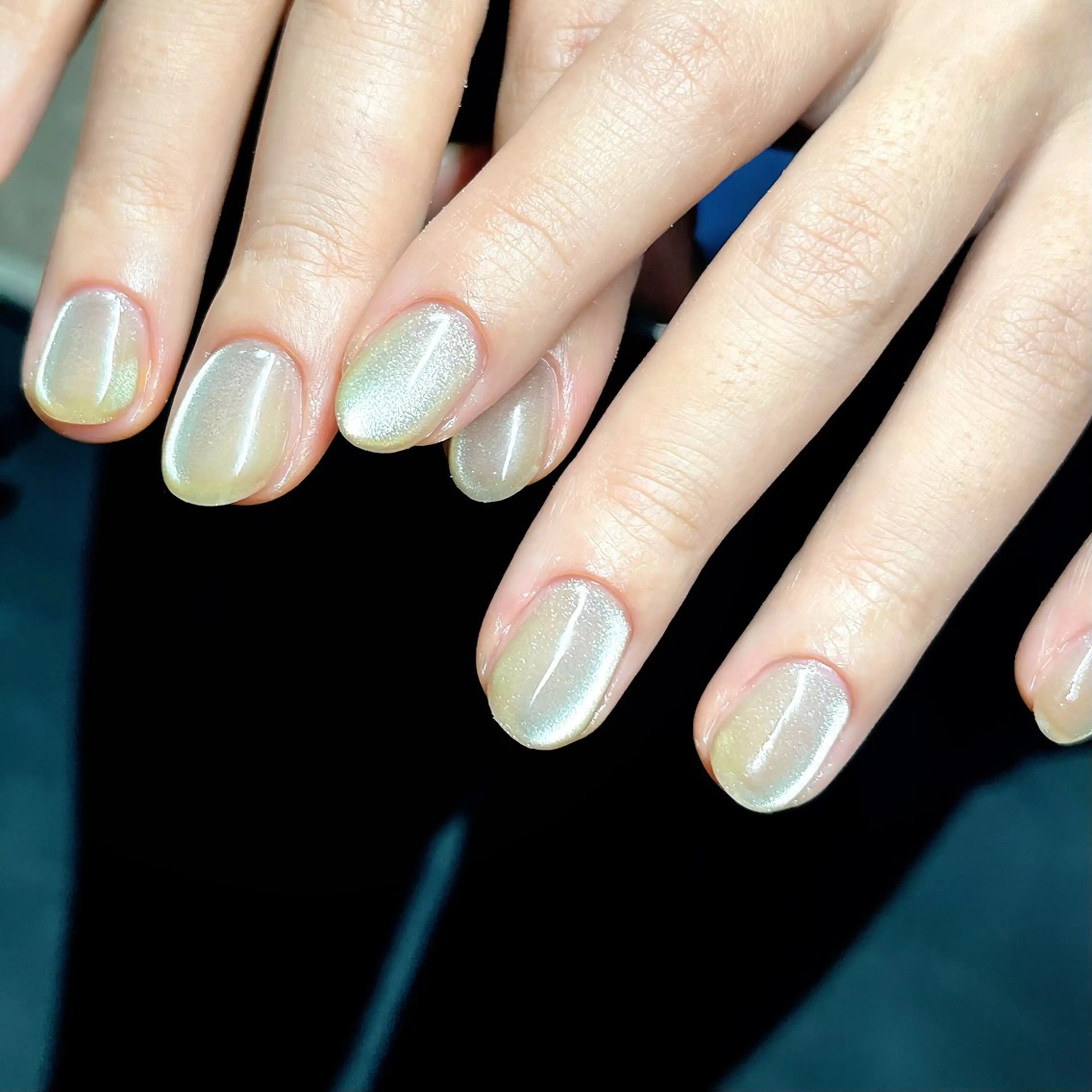 ネイル フラッシュネイル フレンチネイル ネイビー オフィスネイル ワンカラーネイル ハンドネイル ハンドケア 🫧OPELIA NAIL渋谷🫧のネイルデザイン