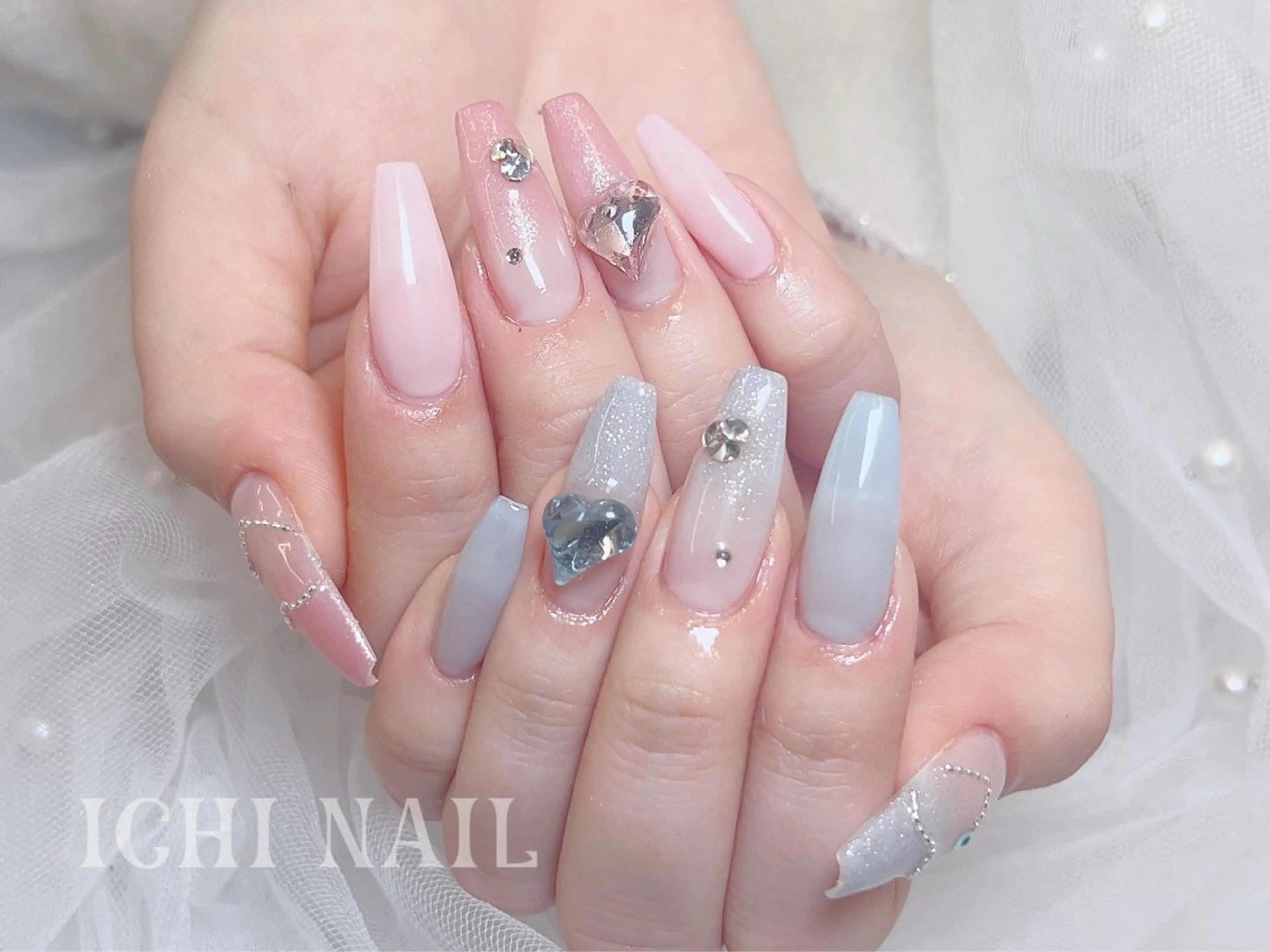 ネイル ハンドネイル 🧚🏻‍♀️ NOHA🎀のネイルデザイン