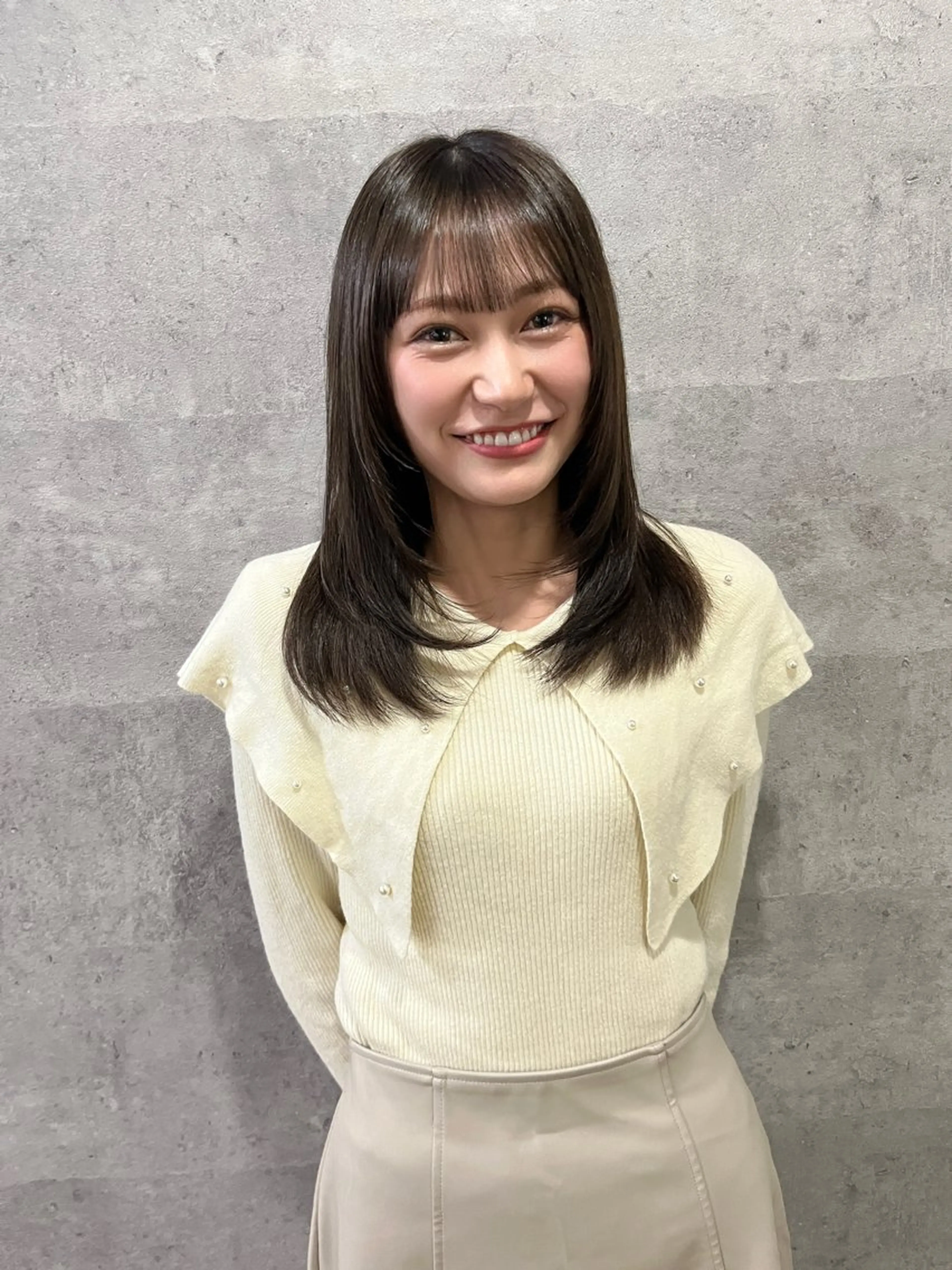 ミディアム カラー カット ヘアカラー 坂本 理輝のヘアスタイル