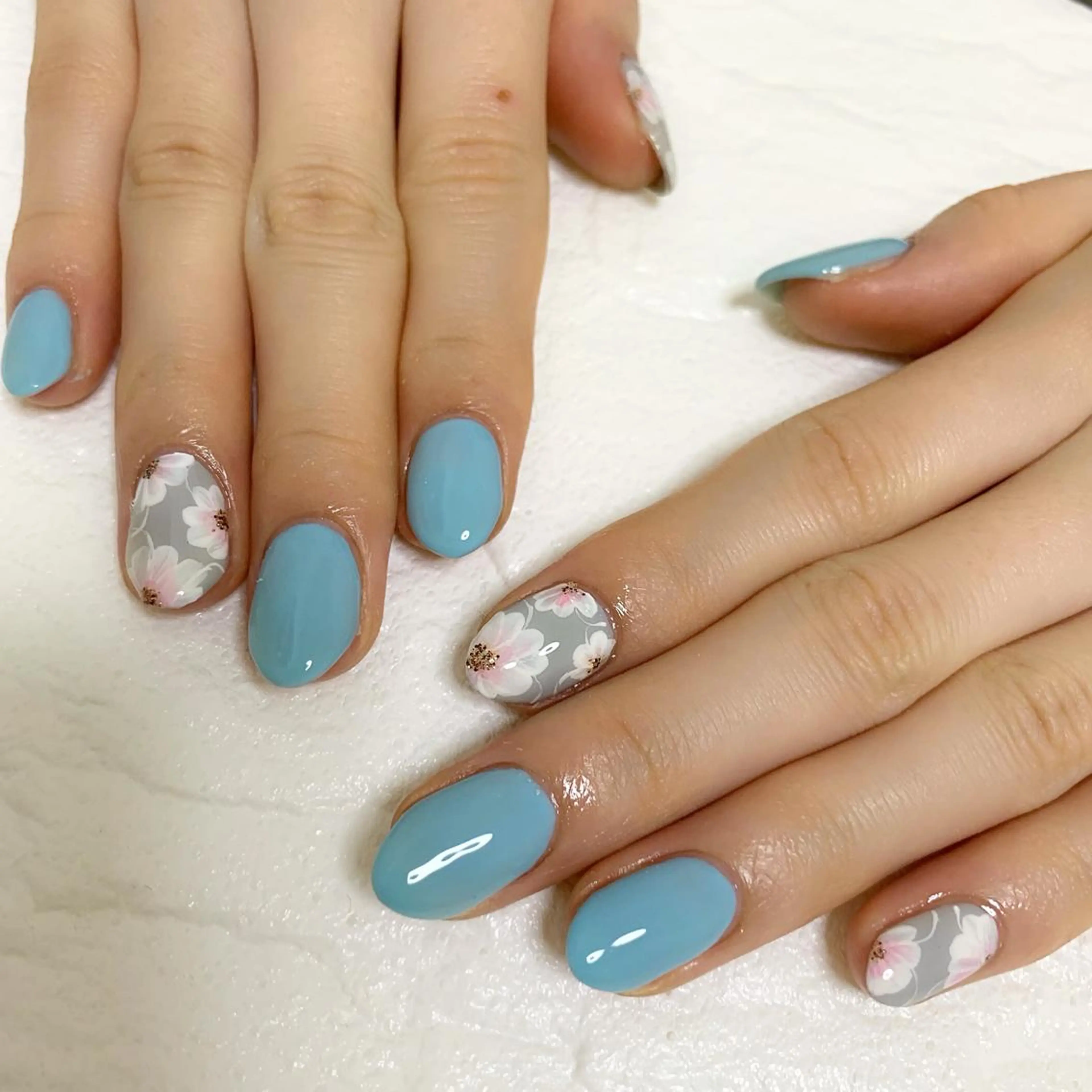 ネイル ハンドネイル フットネイル 竹本 愛のネイルデザイン