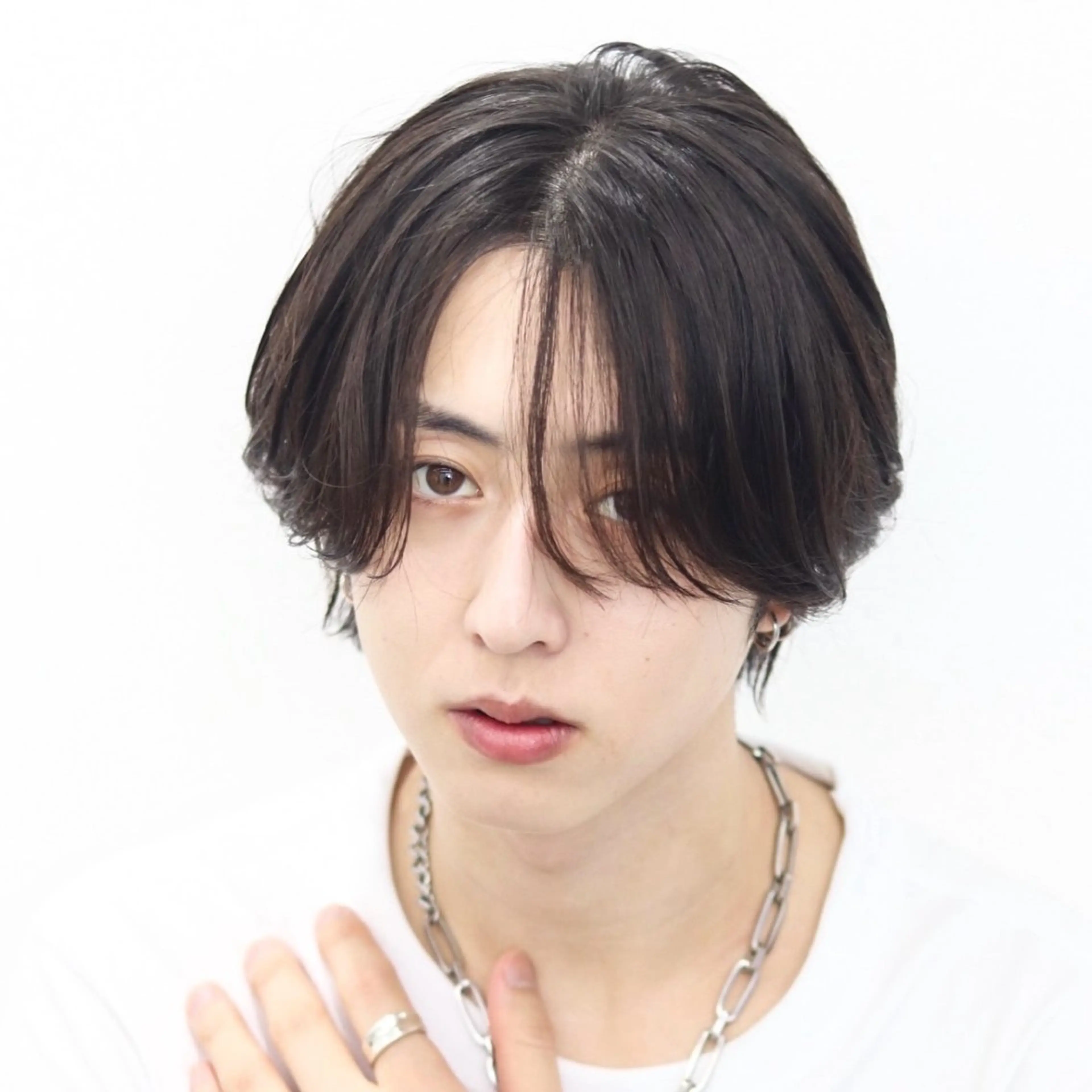 ミディアム カラー パーマ メンズ シースルーバング ニュアンスパーマ カット パーマ 🔥メンズ🔥かっこ いいが正義！代表柿崎のヘアスタイル