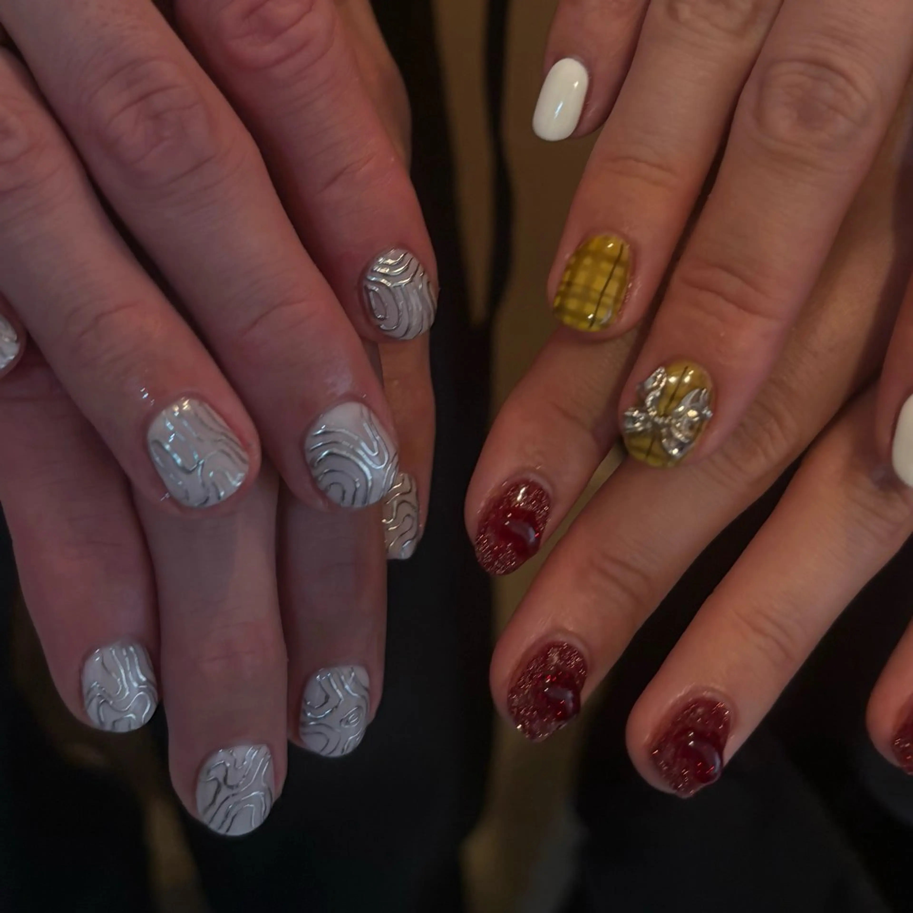 ネイル ハンドネイル フットネイル yuri / 個性派nailのネイルデザイン