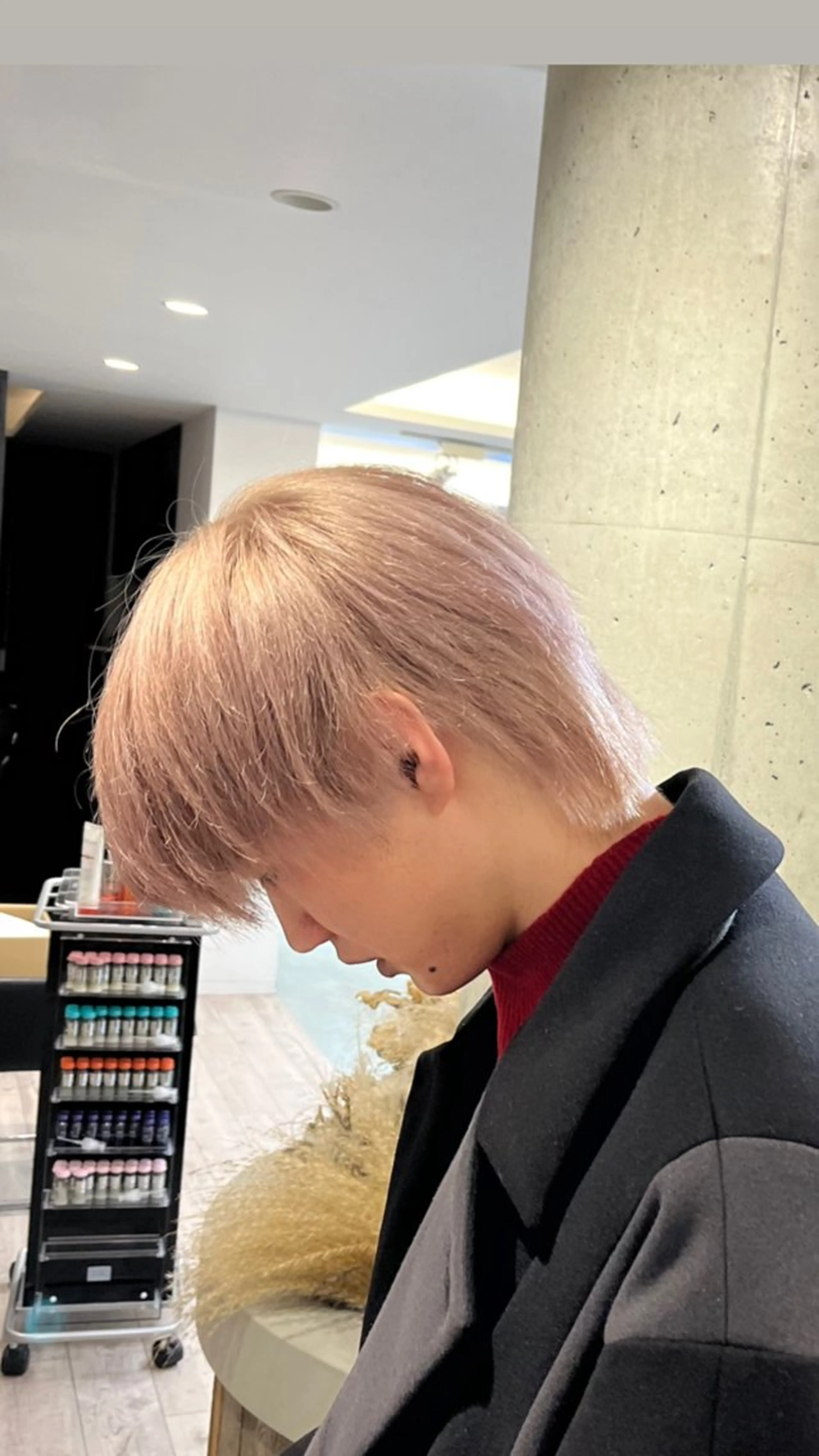 カラー ベージュカラー ピンクカラー ピンクベージュ ケアブリーチ🌟 ♢WATARU♢のヘアスタイル