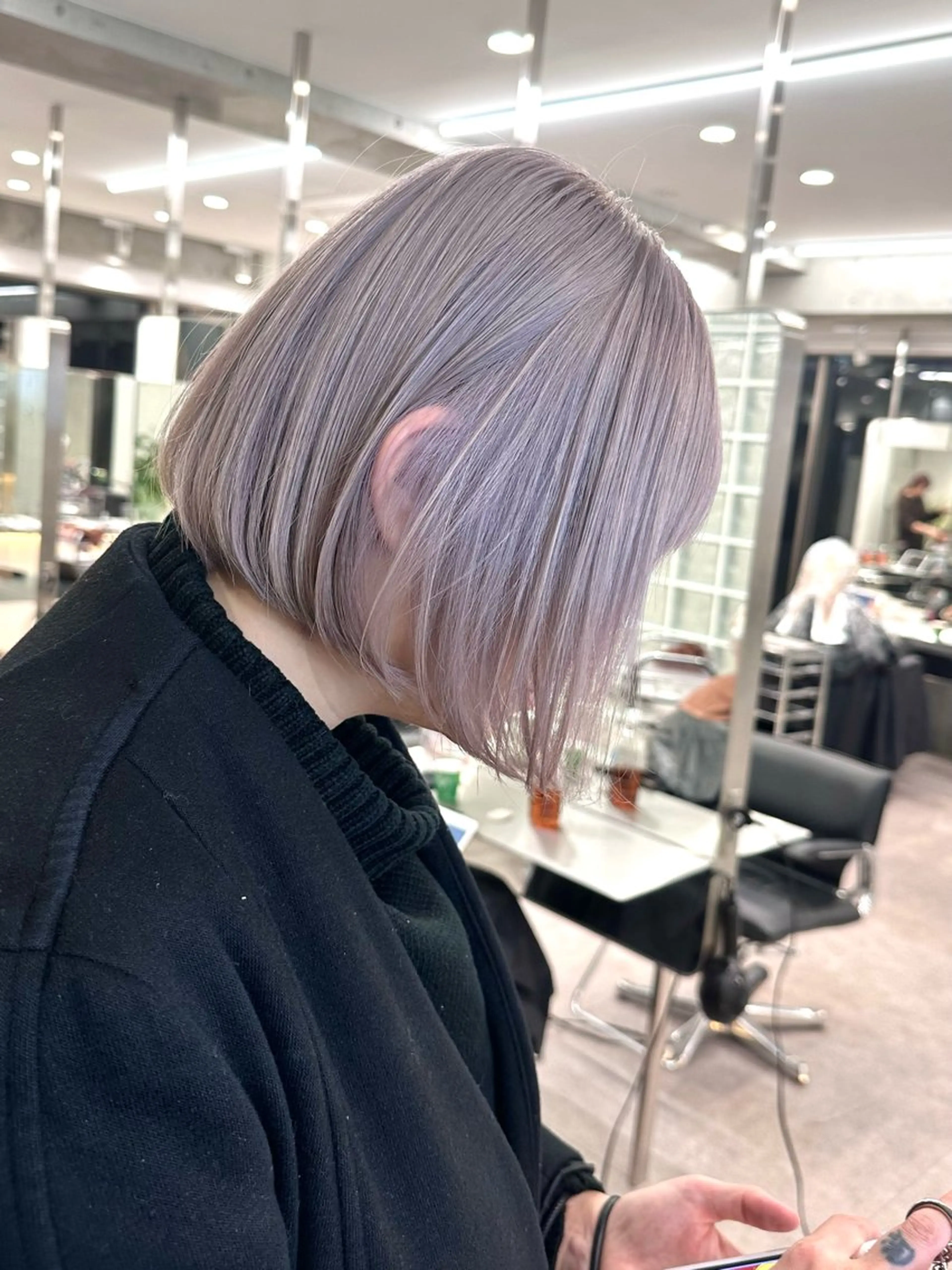 ショート ボブ ハイライト🌟/ ボブ/豊田のヘアスタイル